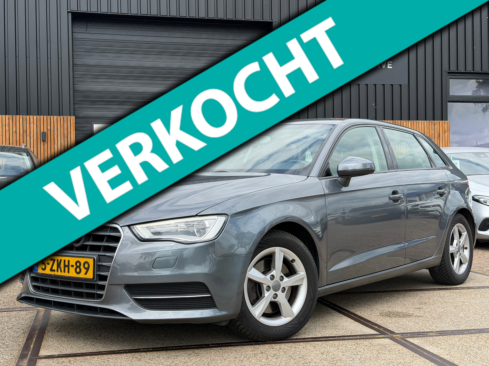 Audi A3 Sportback 1.8 TFSI Attraction Pro Line plus 2015 - voorkant
