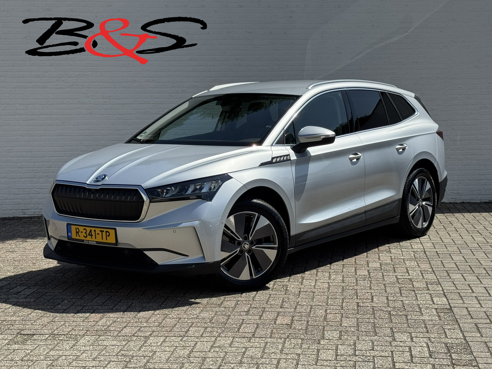 Skoda Kodiaq 1.5 TSI PHEV Business SOH100% Full LED Adaptive cruis Climate Stoel-Stuurverwarming Apple / Android Navi Camera 2024 - voorkant