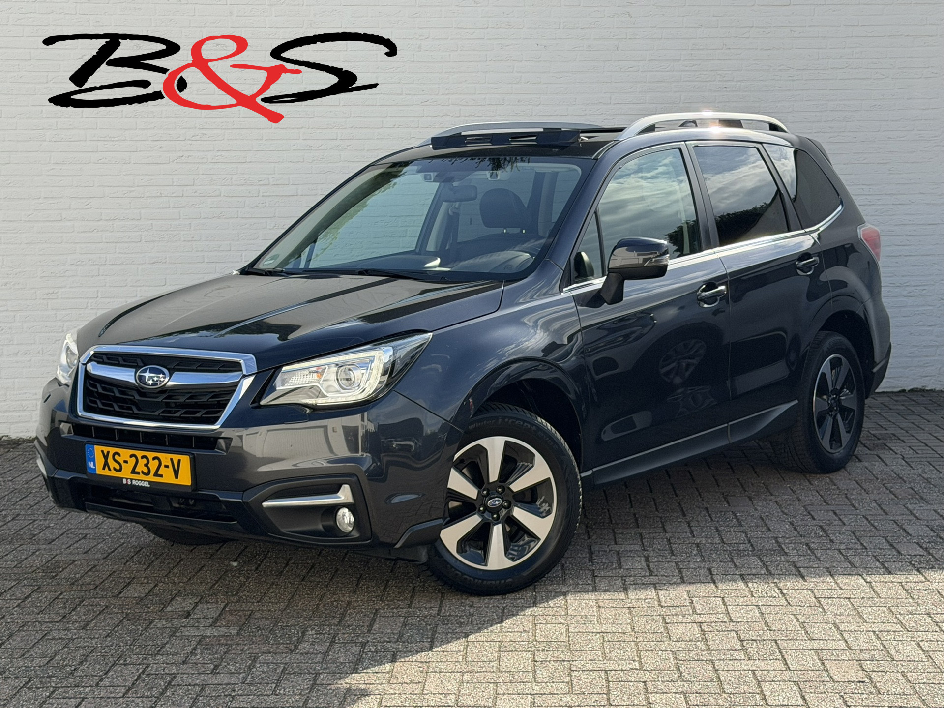 Subaru Forester 2.0 Premium Automaat 4x4 Trekhaak Clima Cruise Camera Leder Memory Seats Panorama Navigatie 2019 - voorkant