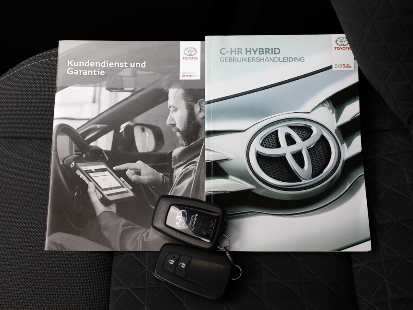Foto van Toyota Toyota C-hr