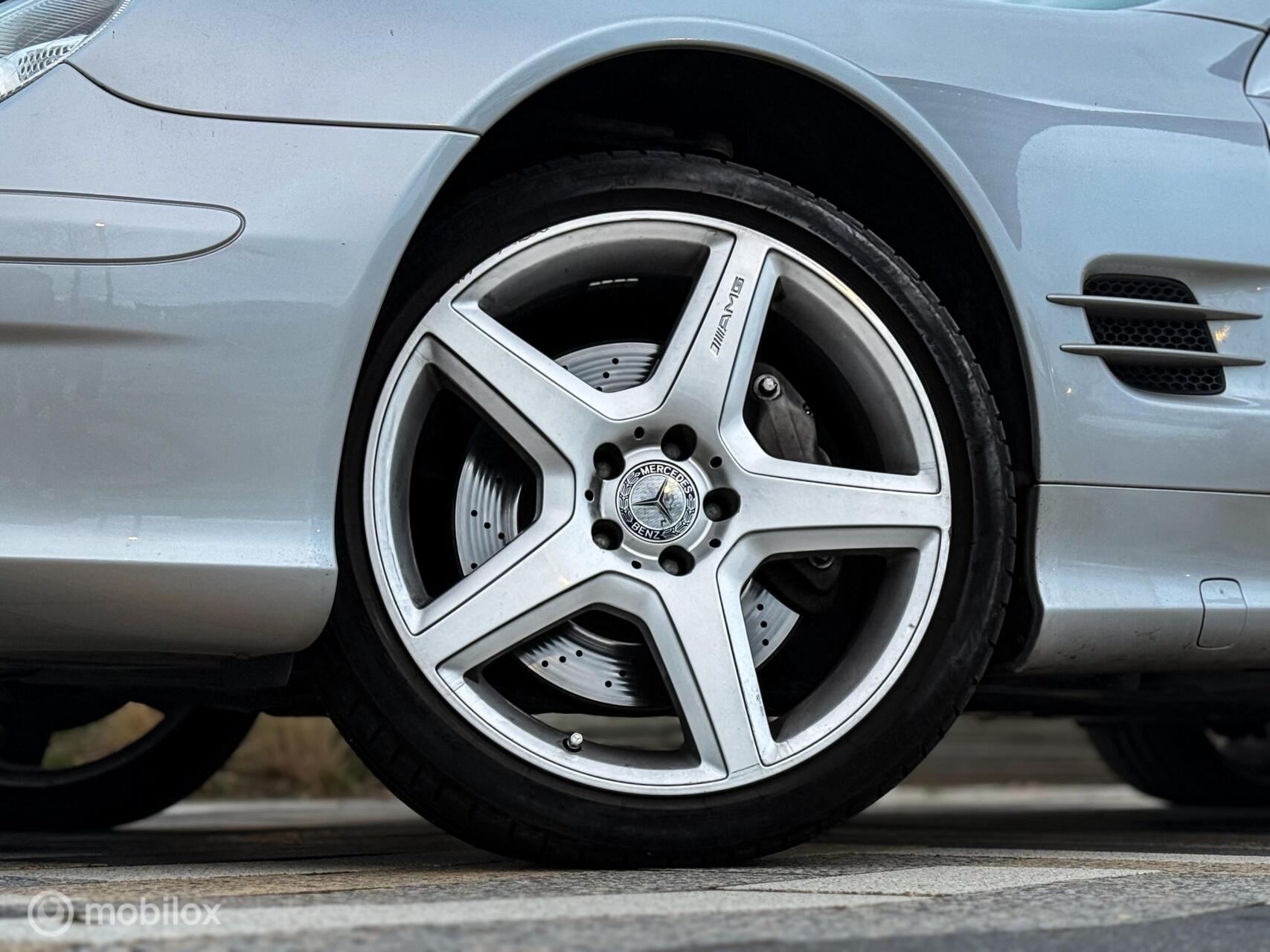 Foto van Mercedes-Benz SL 500