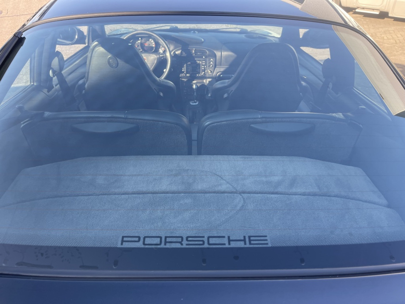 Foto van Porsche 911 Carrera