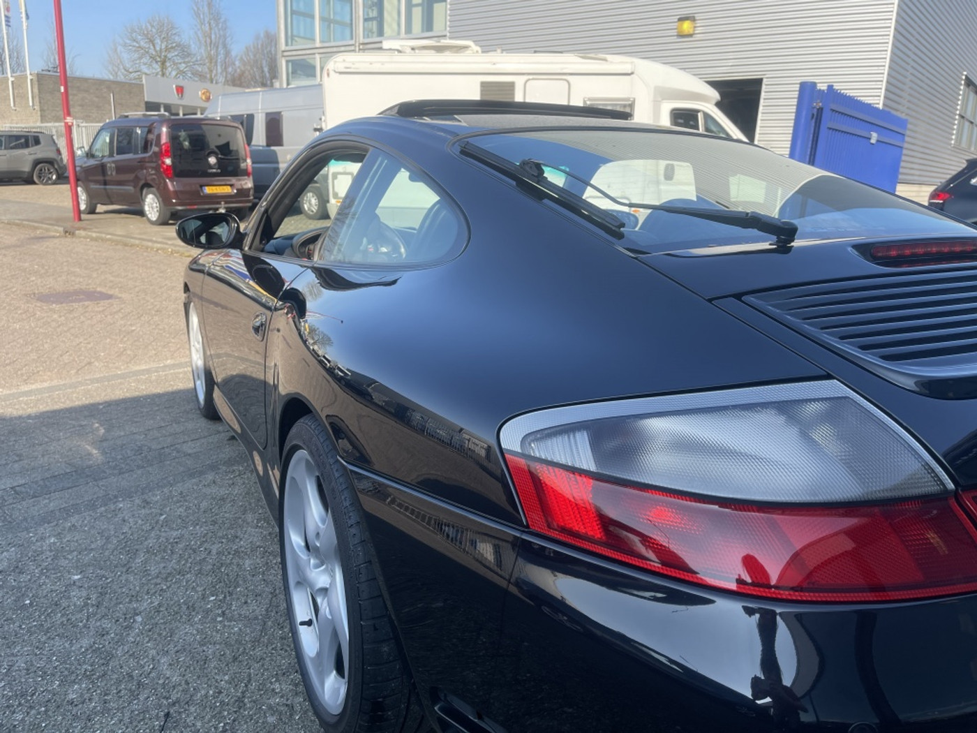 Foto van Porsche 911 Carrera