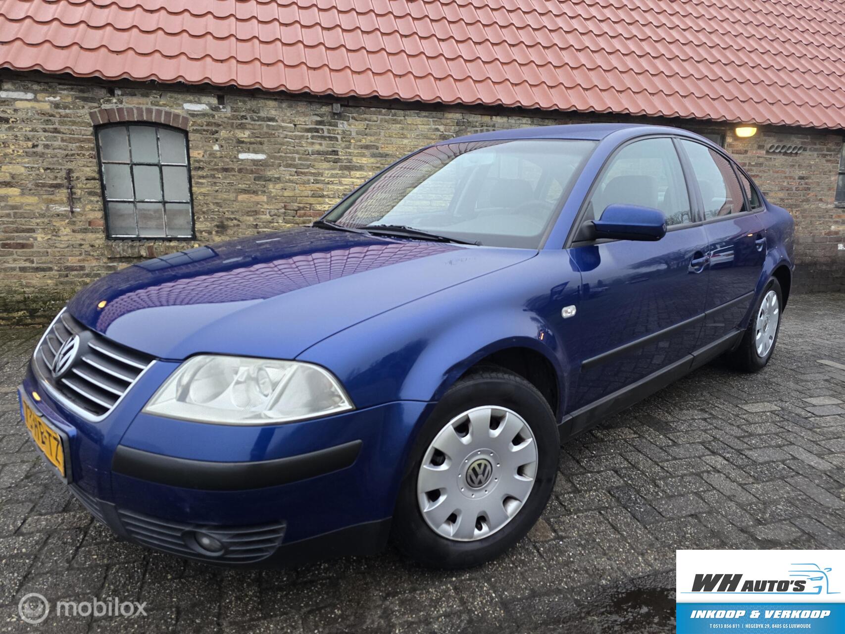Volkswagen Passat 1.6 Trendline 2001 - voorkant