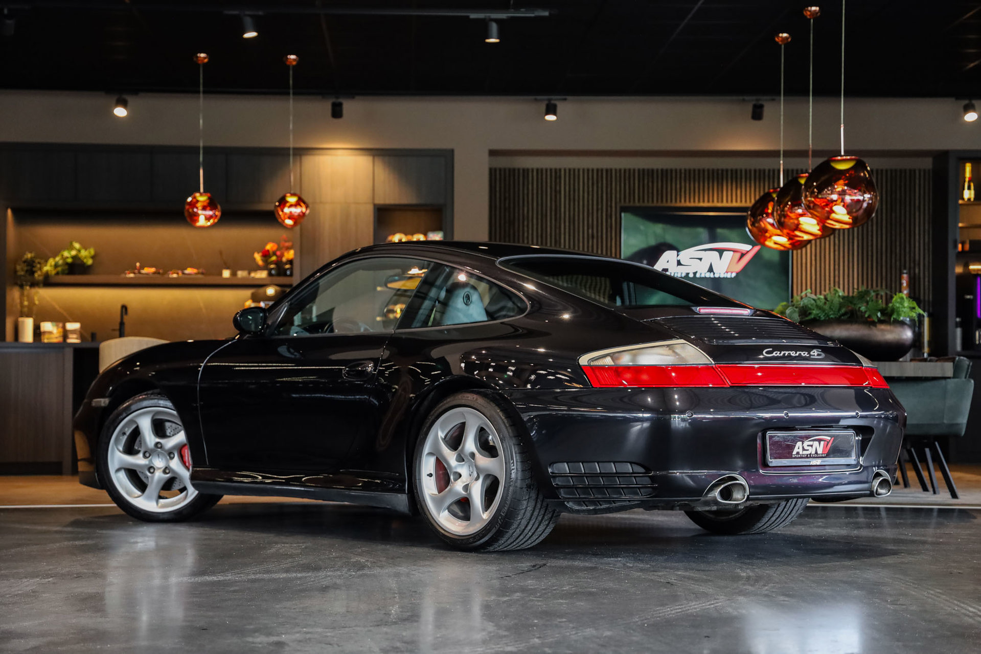 Foto van Porsche 911 Carrera