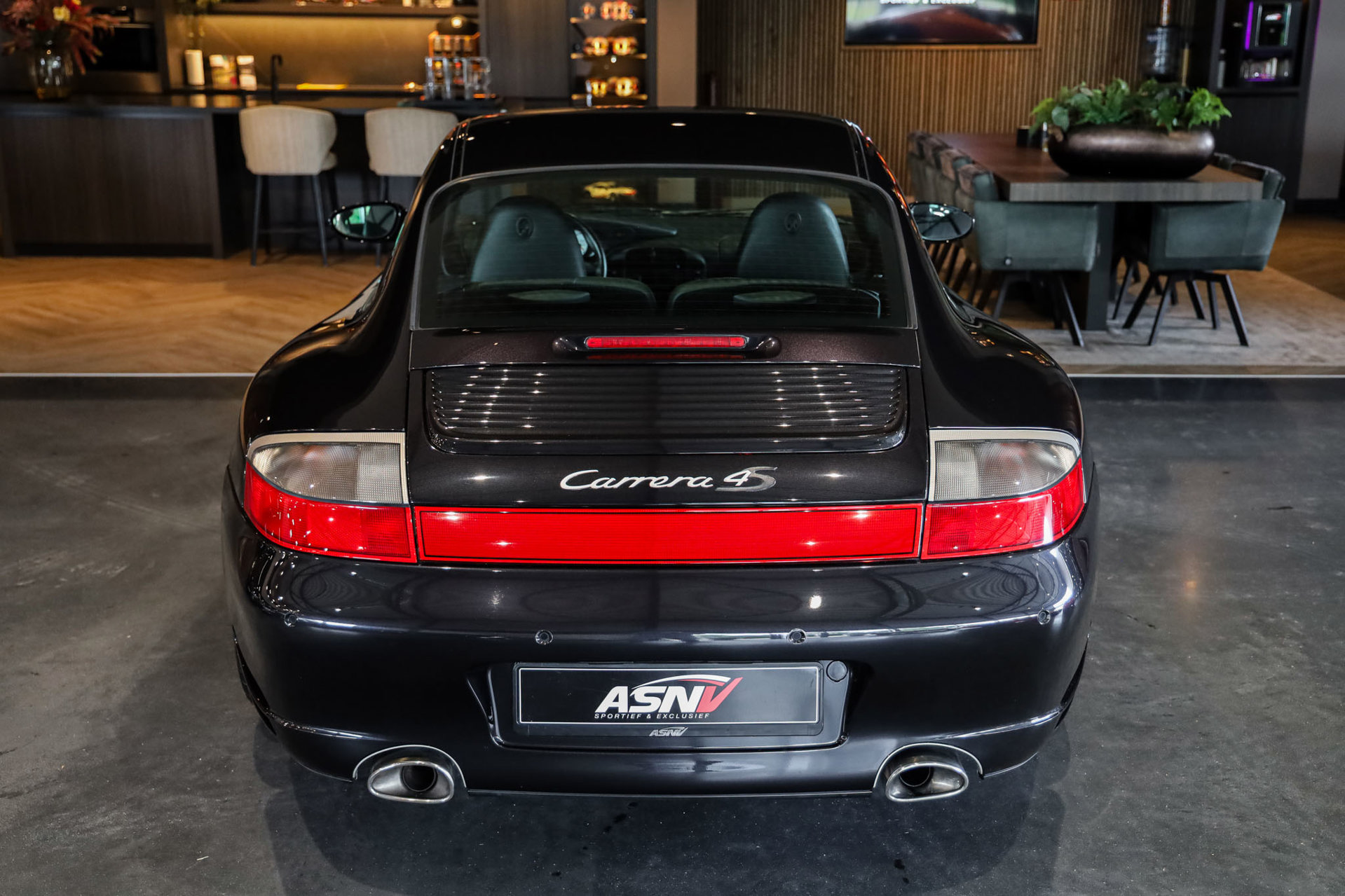 Foto van Porsche 911 Carrera
