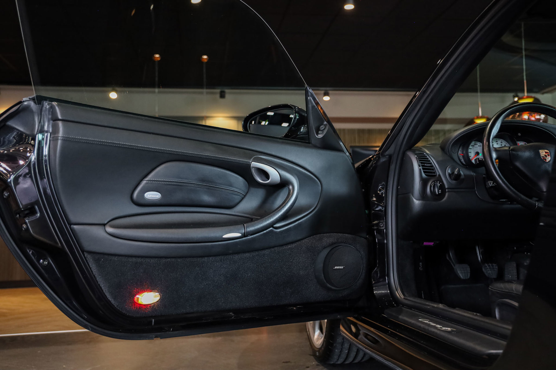 Foto van Porsche 911 Carrera
