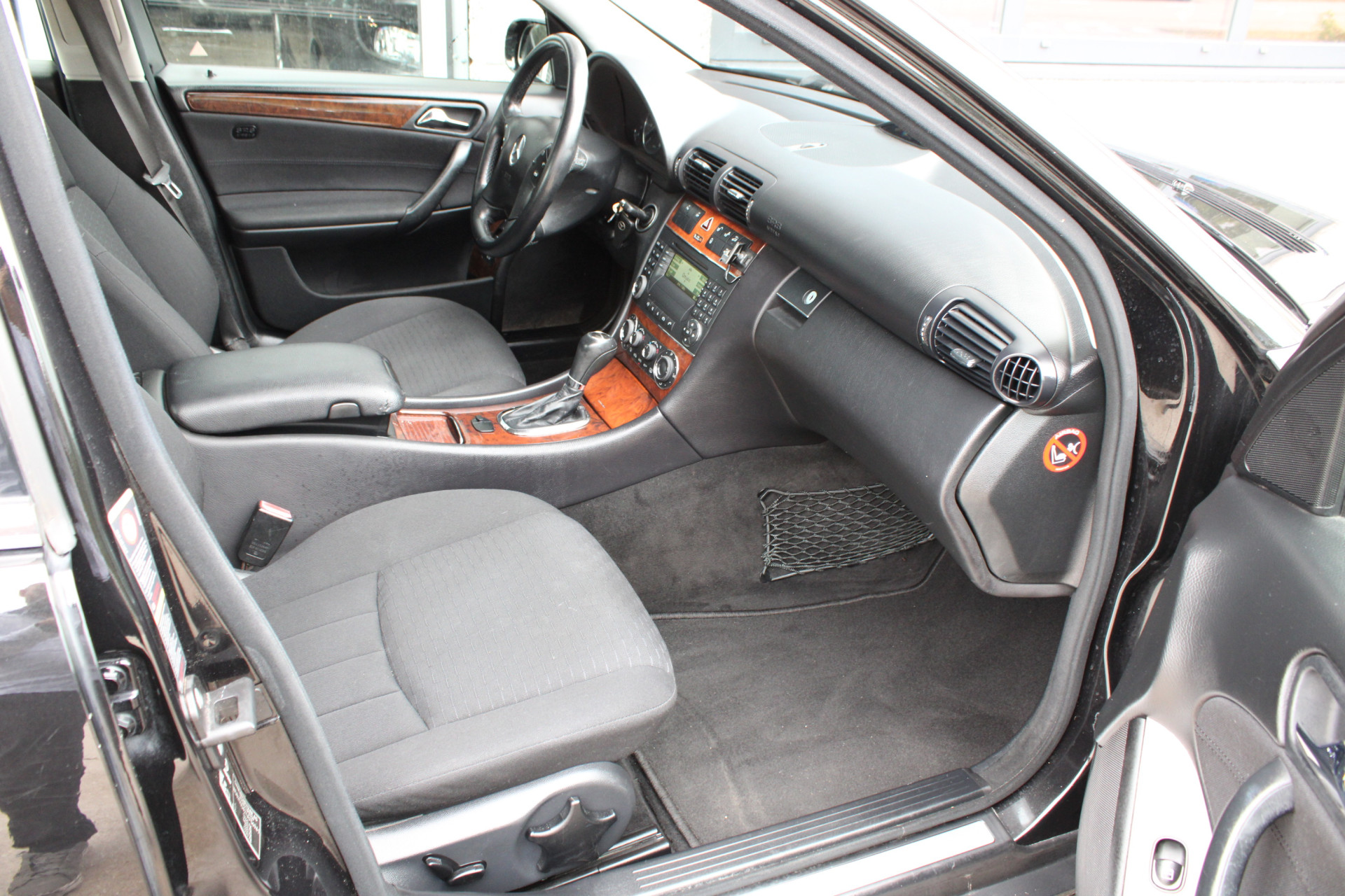 Foto van Mercedes-Benz C 200 Kompressor