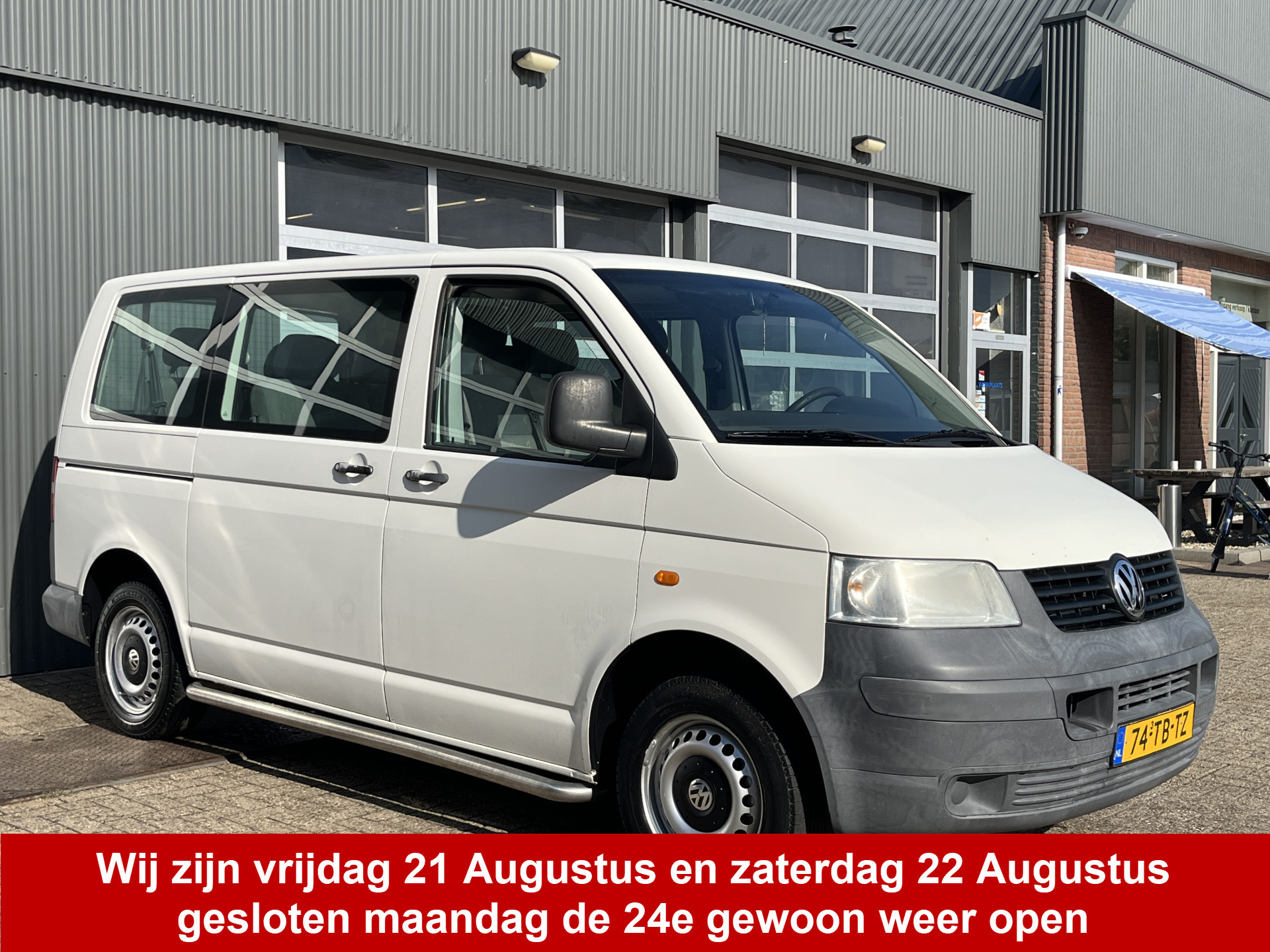 Volkswagen Transporter 1.9 TDI 300 2006 - voorkant