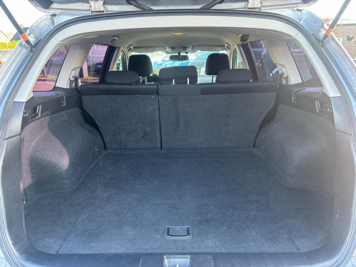 Foto van Subaru Legacy