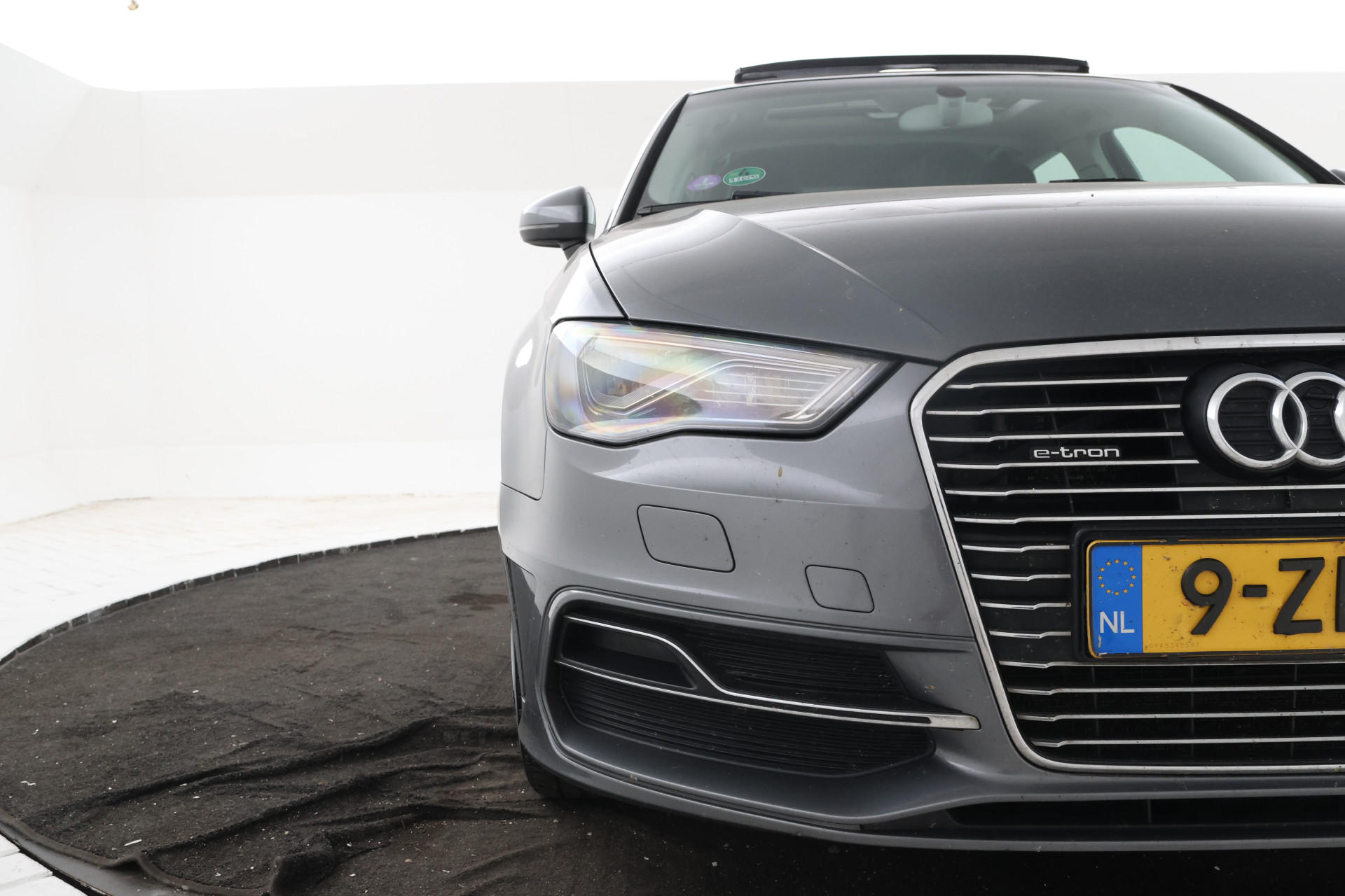 Foto van Audi A3 Sportback E-tron