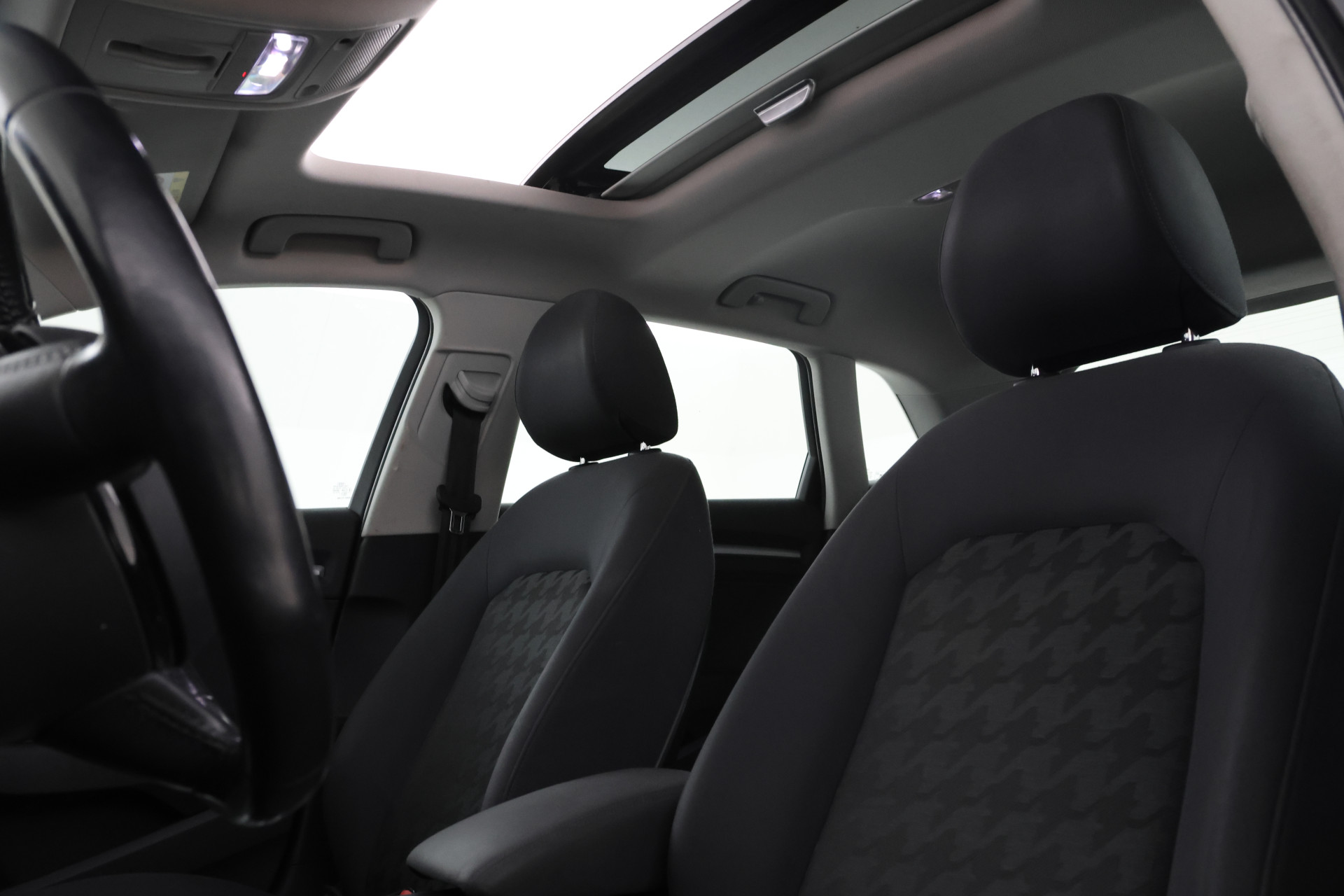 Foto van Audi A3 Sportback E-tron