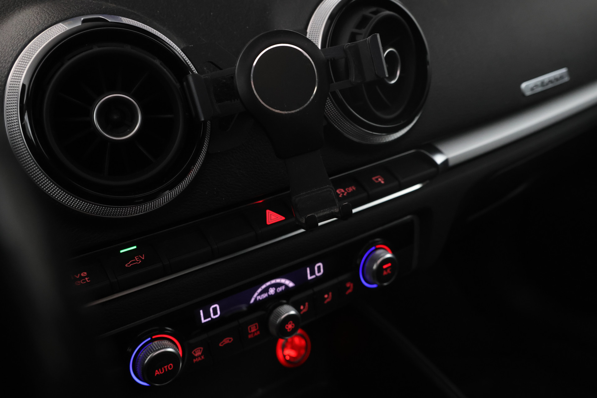 Foto van Audi A3 Sportback E-tron