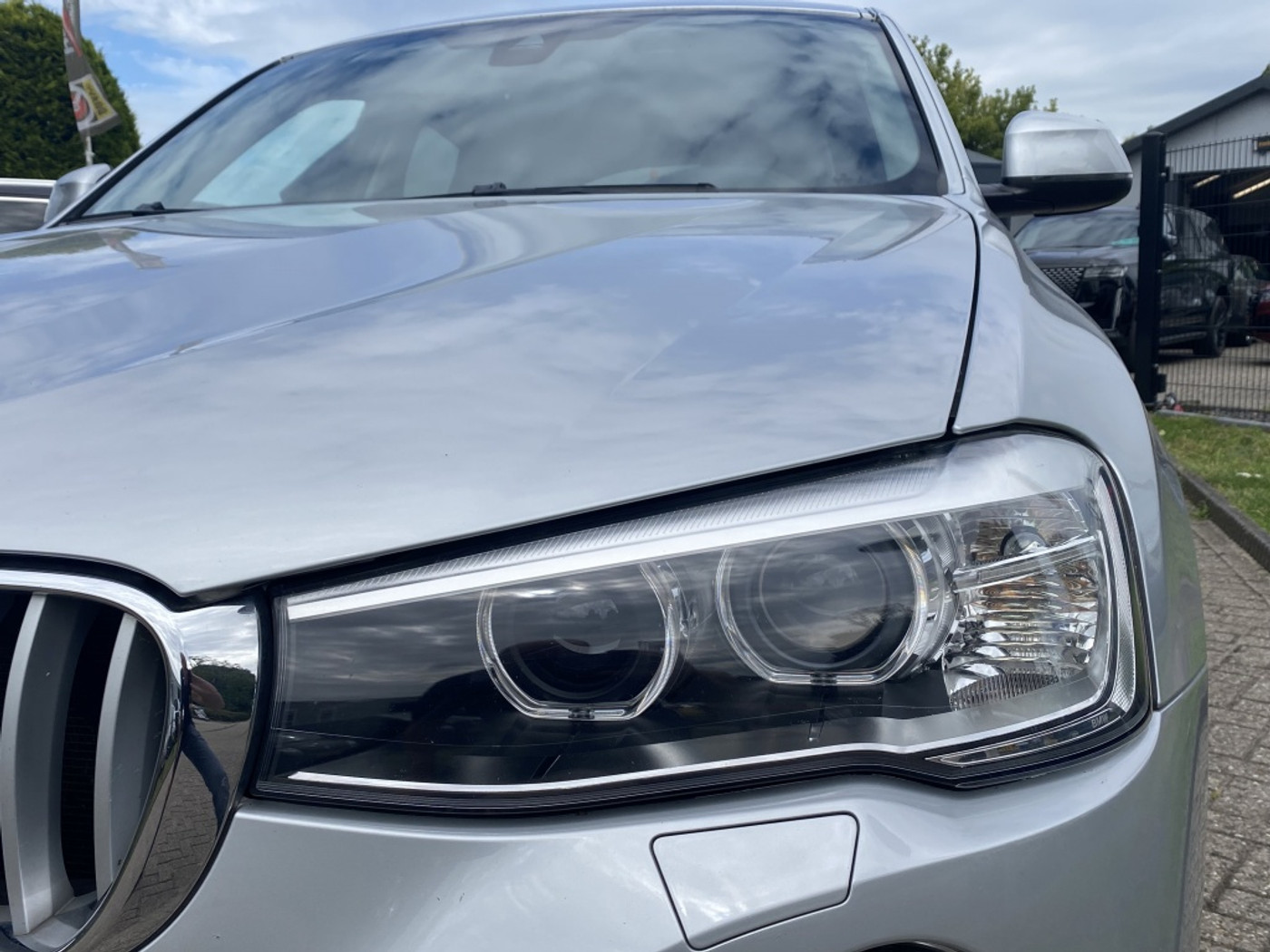 Foto van BMW X4 Xdrive28i