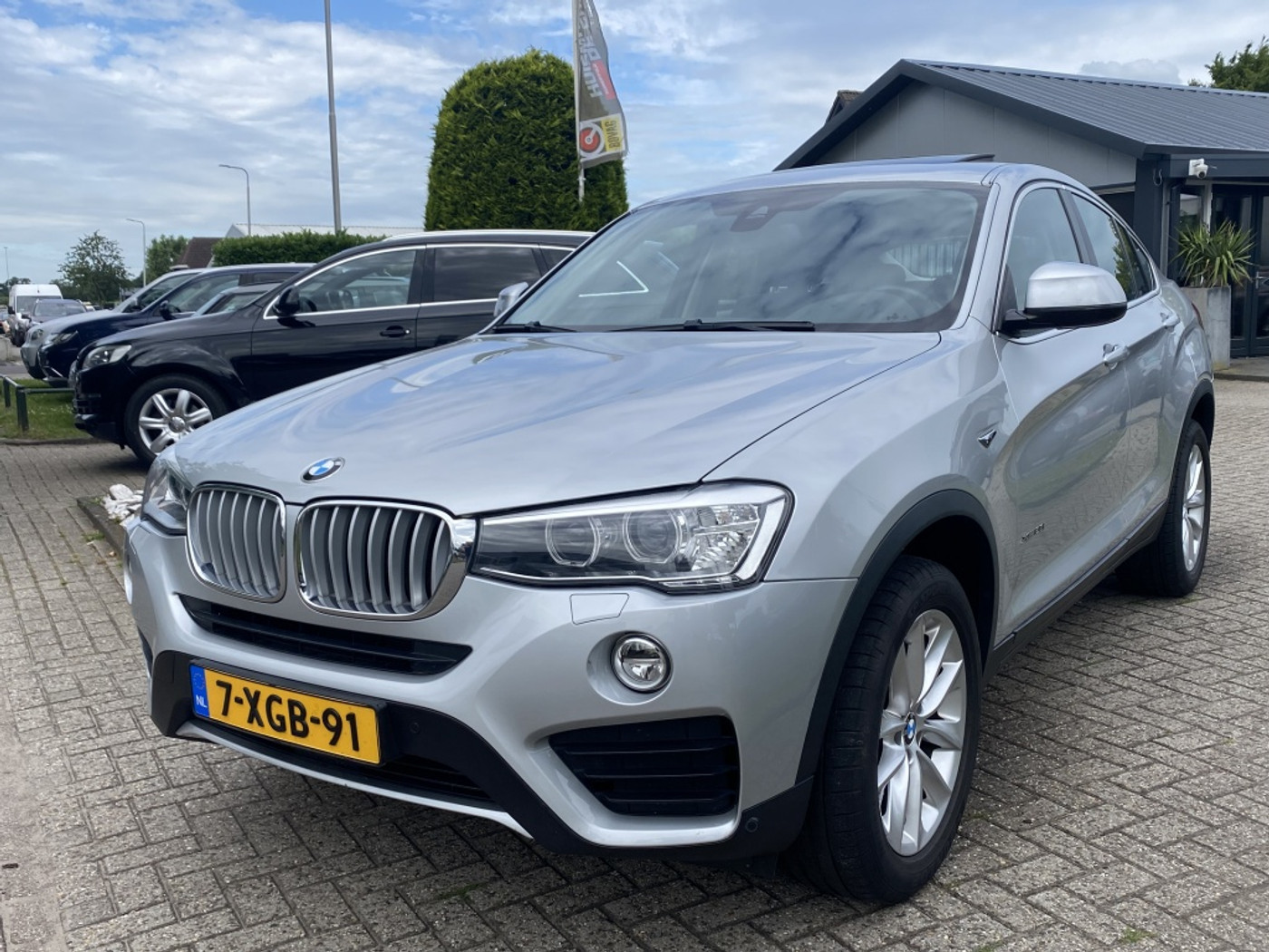 BMW X4 Xdrive28i 2.8i X-Drive High Exe Automaat 2014 Schuifdak NL Auto 2014 - voorkant