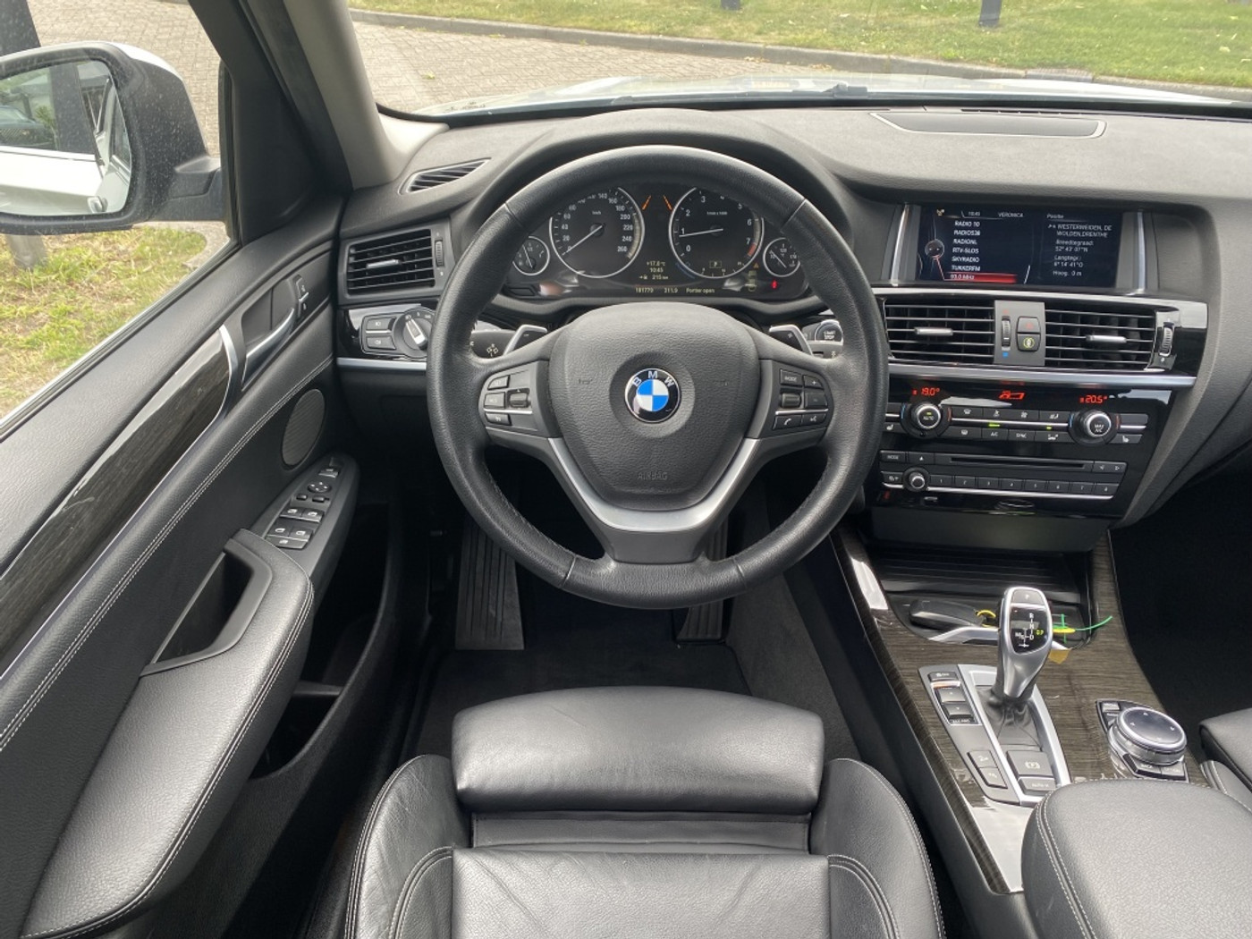 Foto van BMW X4 Xdrive28i
