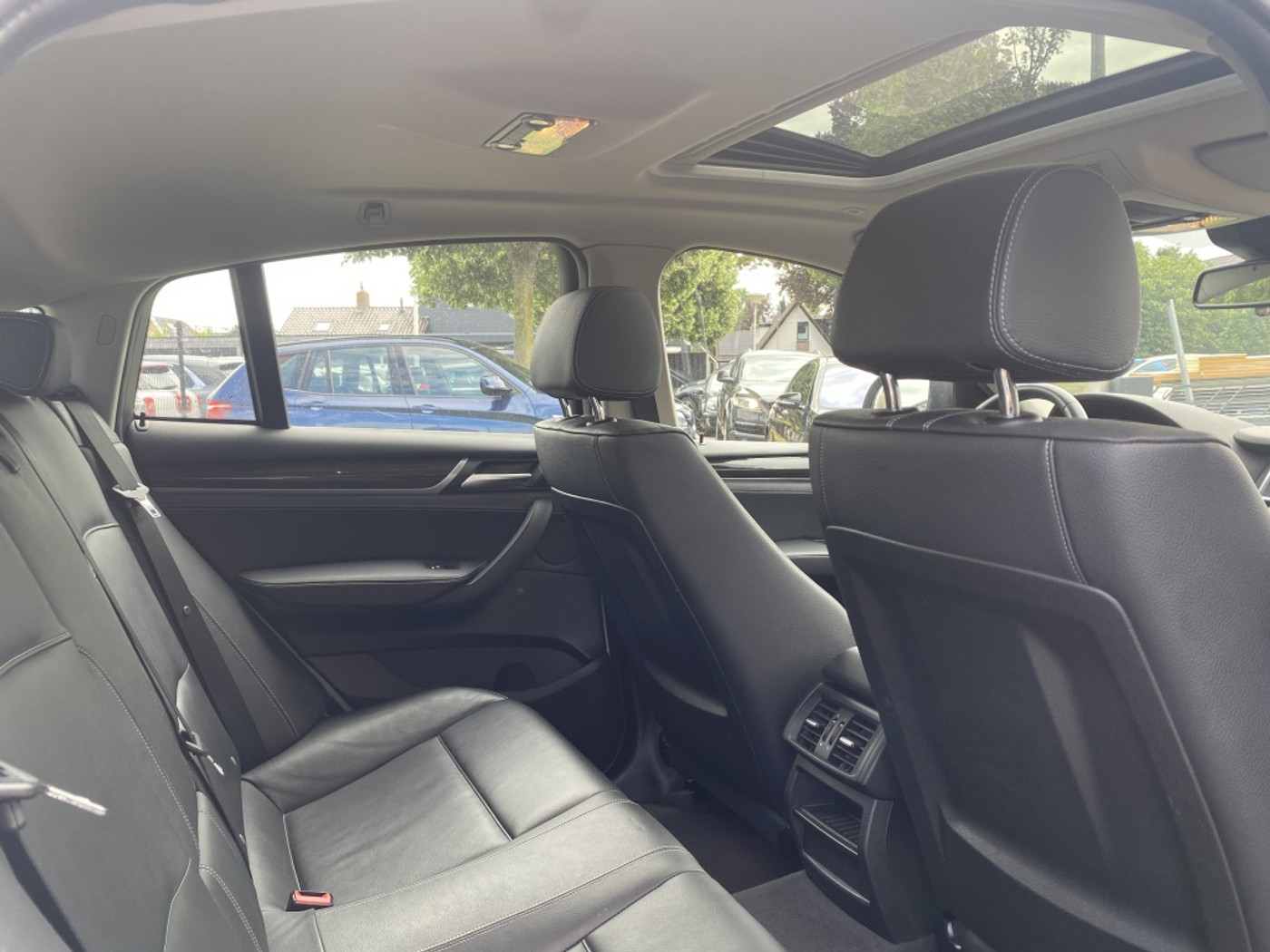 Foto van BMW X4 Xdrive28i