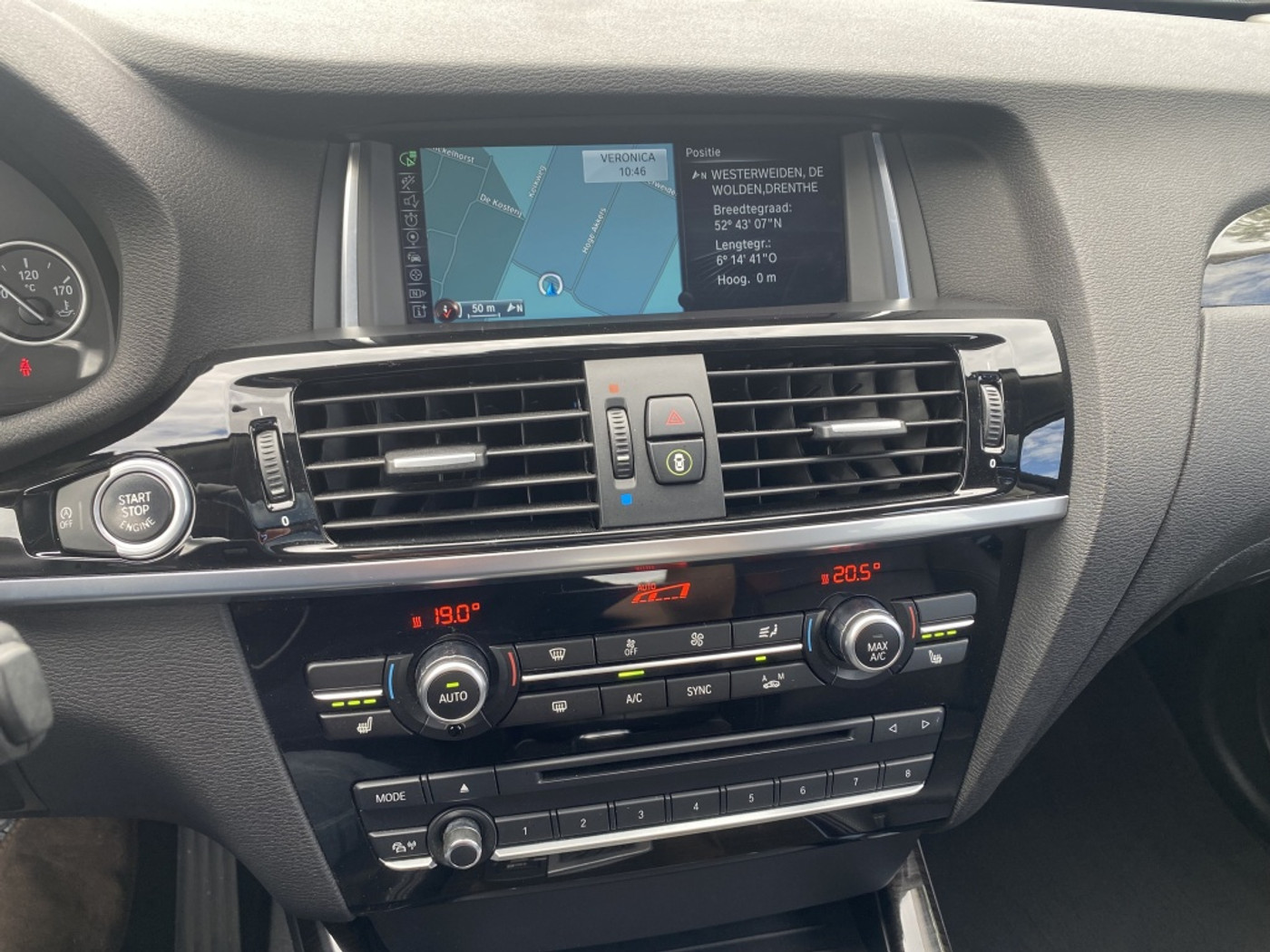 Foto van BMW X4 Xdrive28i