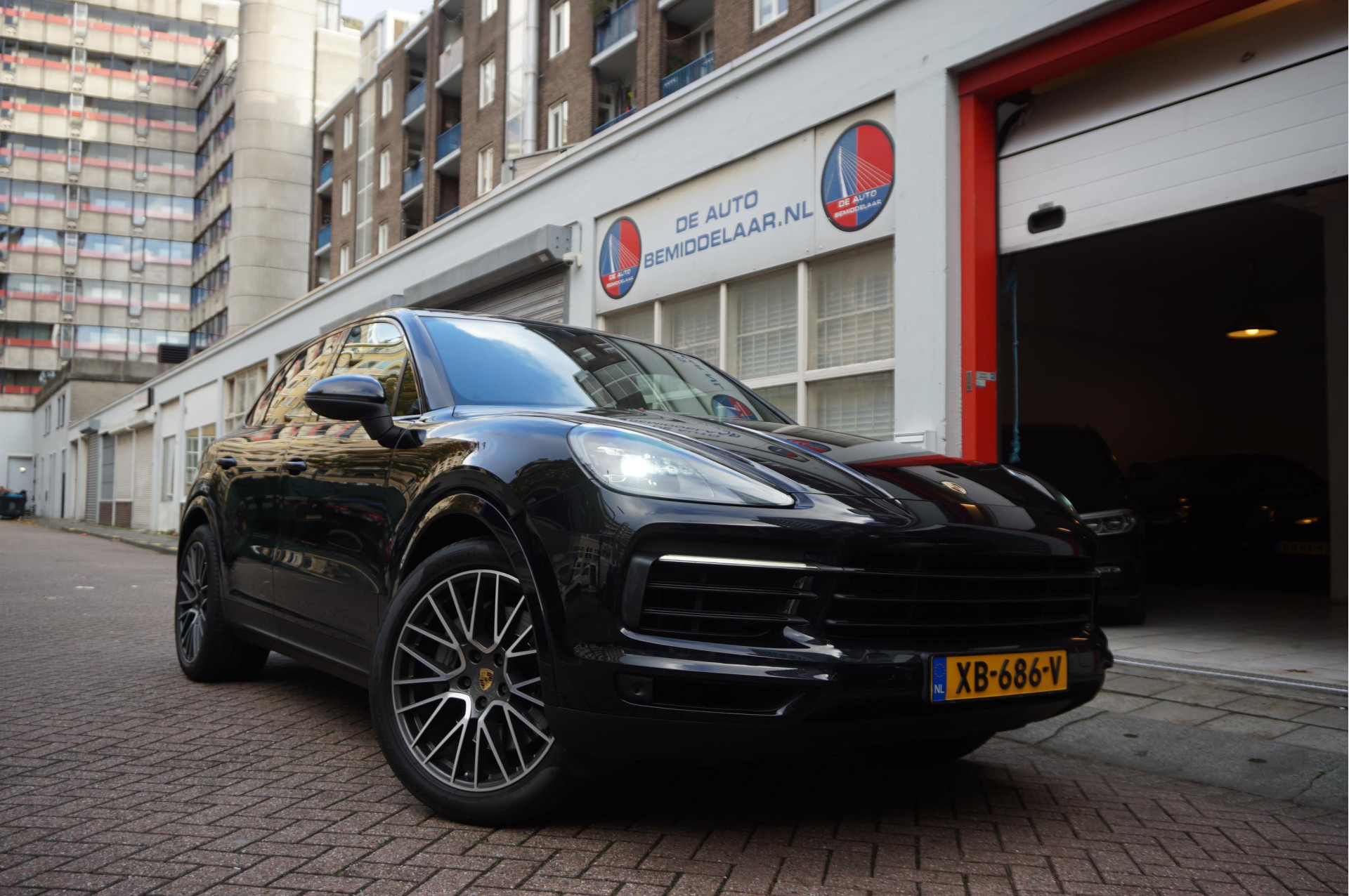 Porsche Cayenne S 2.9 S AWD Aut8 441pk | Panoramadak | Luchtvering PASM | GTS sportzetels voor en achter | 2017 - voorkant