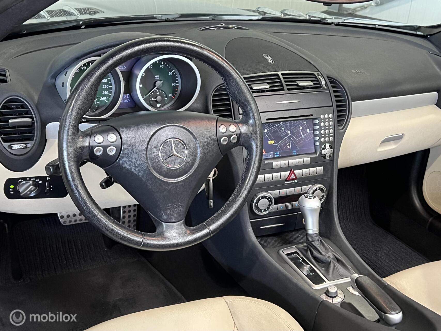 Foto van Mercedes-Benz SLK 200 Kompressor
