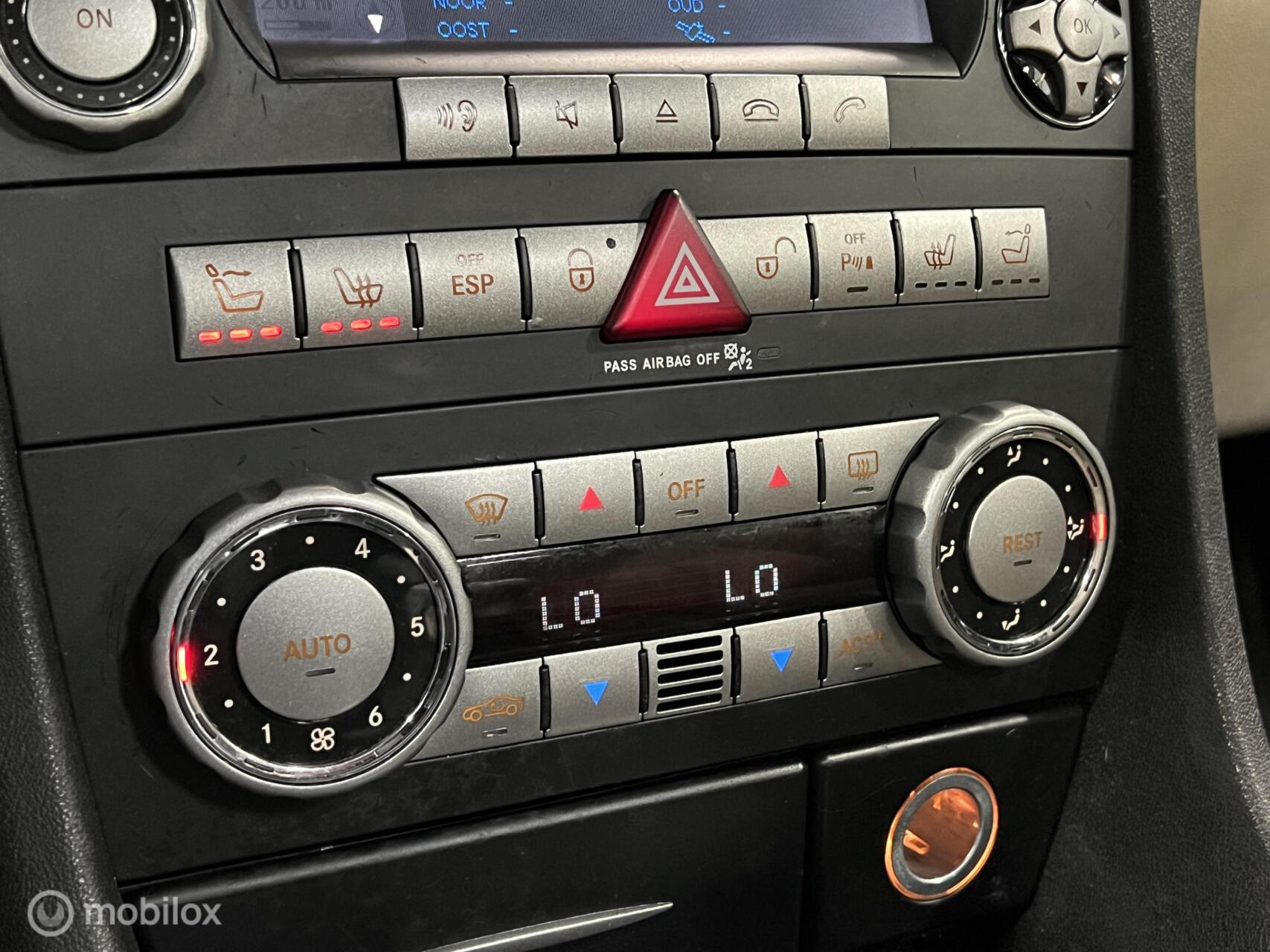Foto van Mercedes-Benz SLK 200 Kompressor