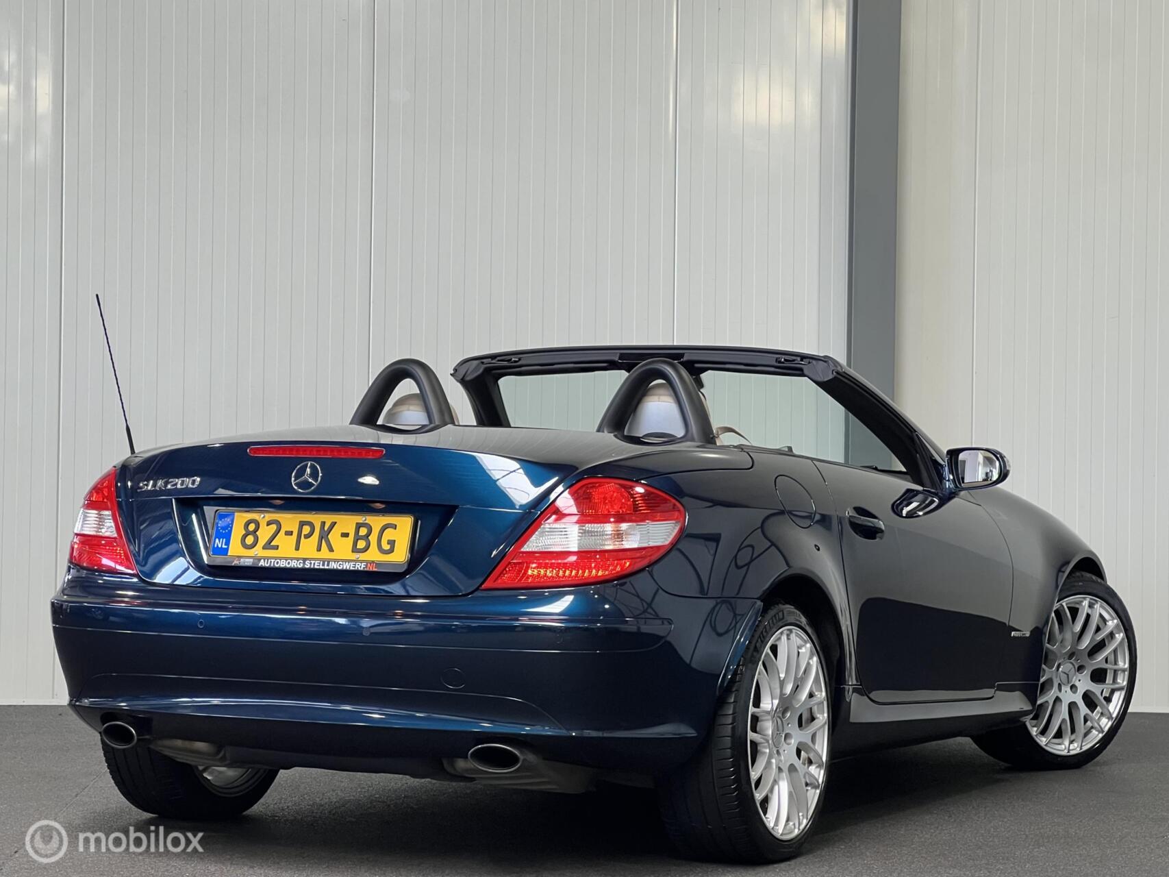 Foto van Mercedes-Benz SLK 200 Kompressor