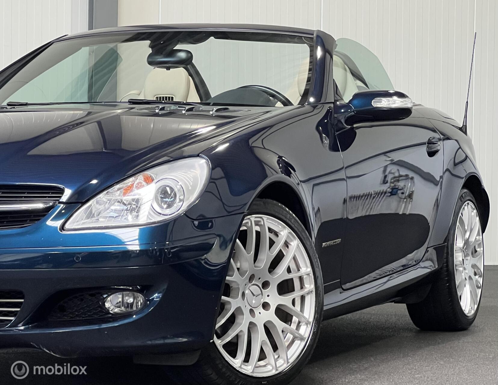 Foto van Mercedes-Benz SLK 200 Kompressor