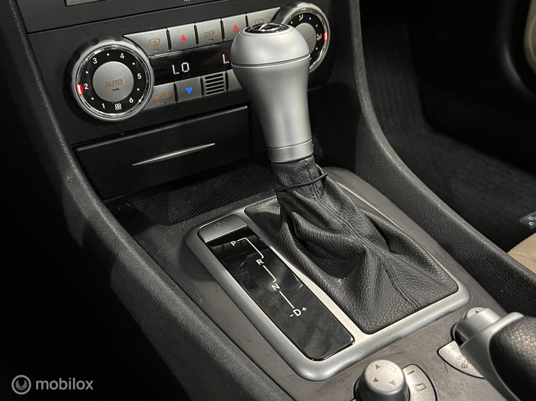 Foto van Mercedes-Benz SLK 200 Kompressor