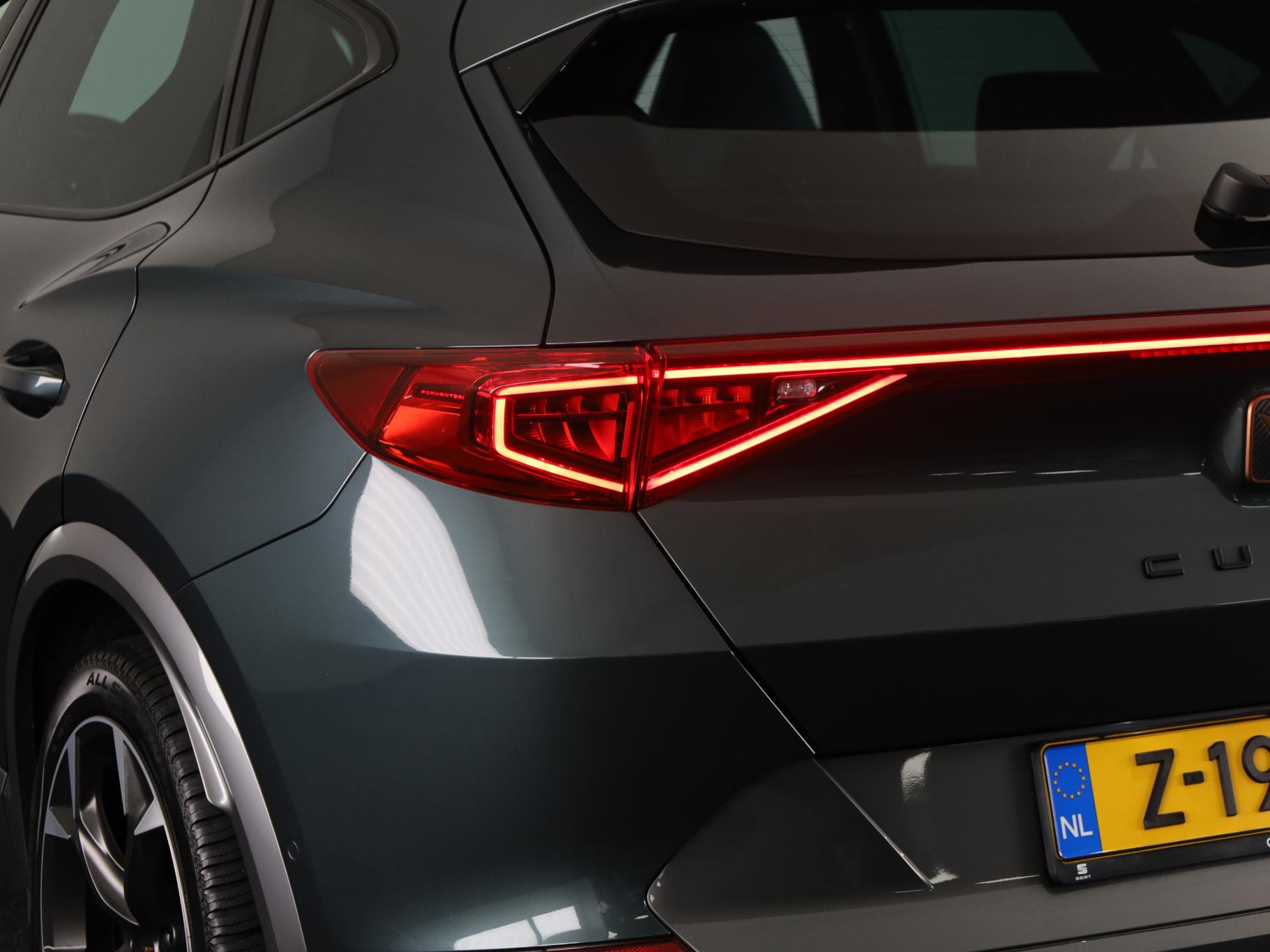 Foto van Cupra Formentor VZ E-hybrid