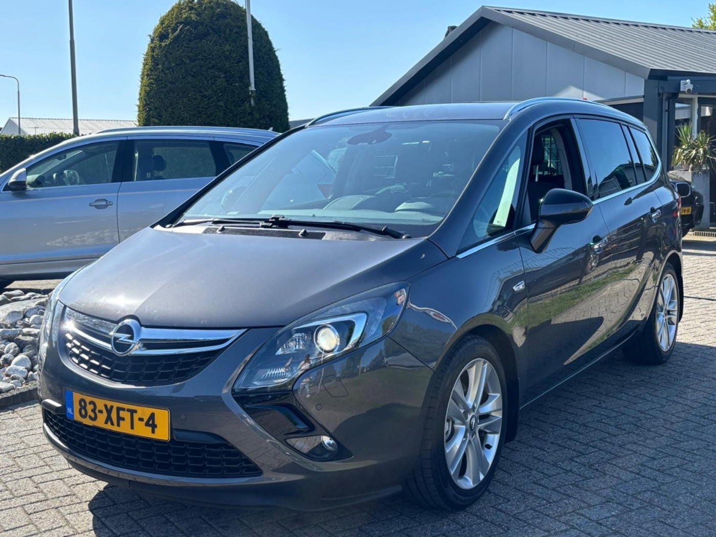 Opel Zafira Tourer 1.4 Cosmo 7-Persoons 2012 NL Auto 2012 - voorkant