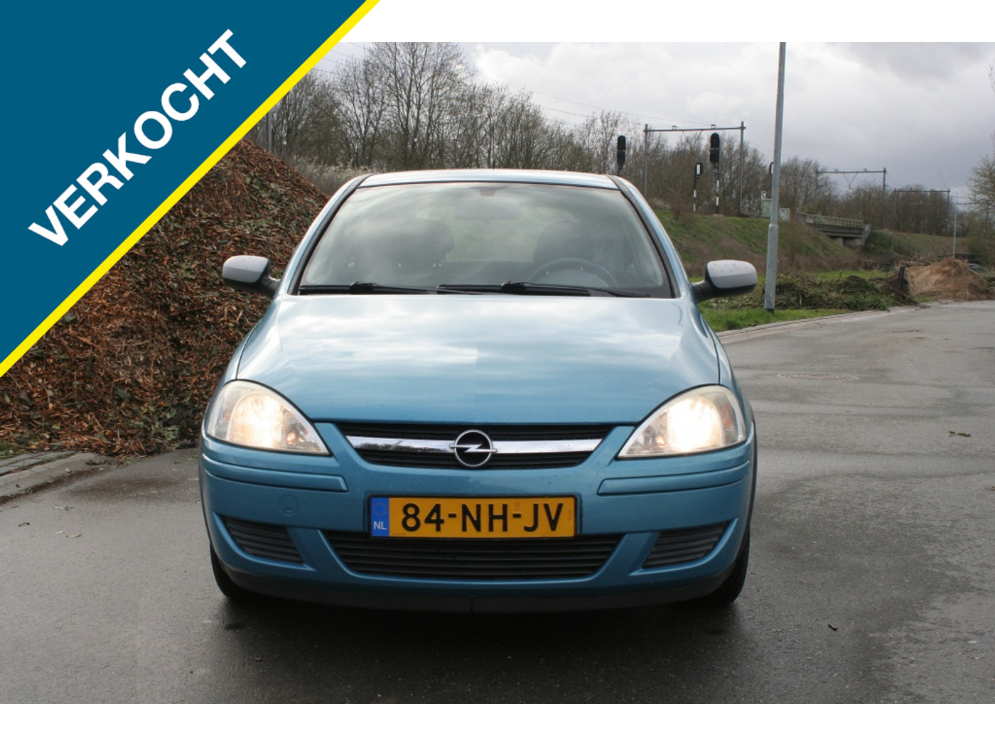 Opel Corsa-c 1.2-16V Enjoy 2003 - voorkant