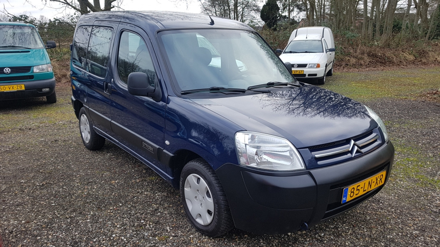 Citroen Berlingo 1.4 2003 - voorkant