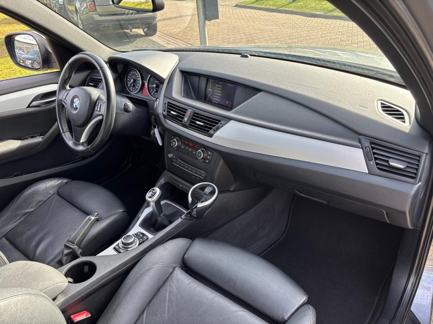 Foto van BMW X1 sDrive 18i