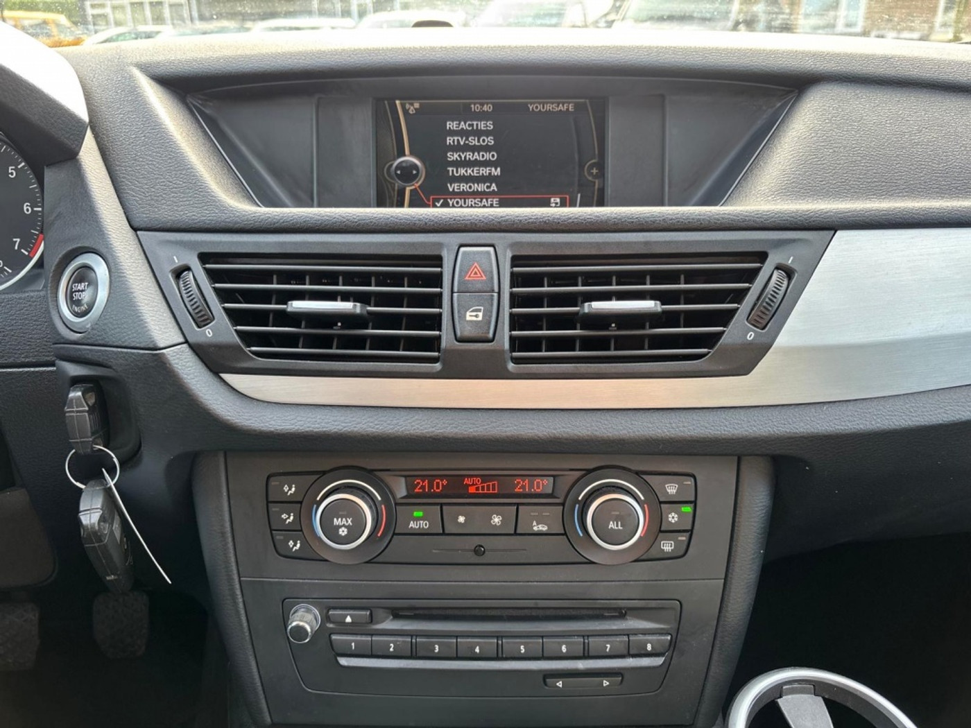 Foto van BMW X1 sDrive 18i