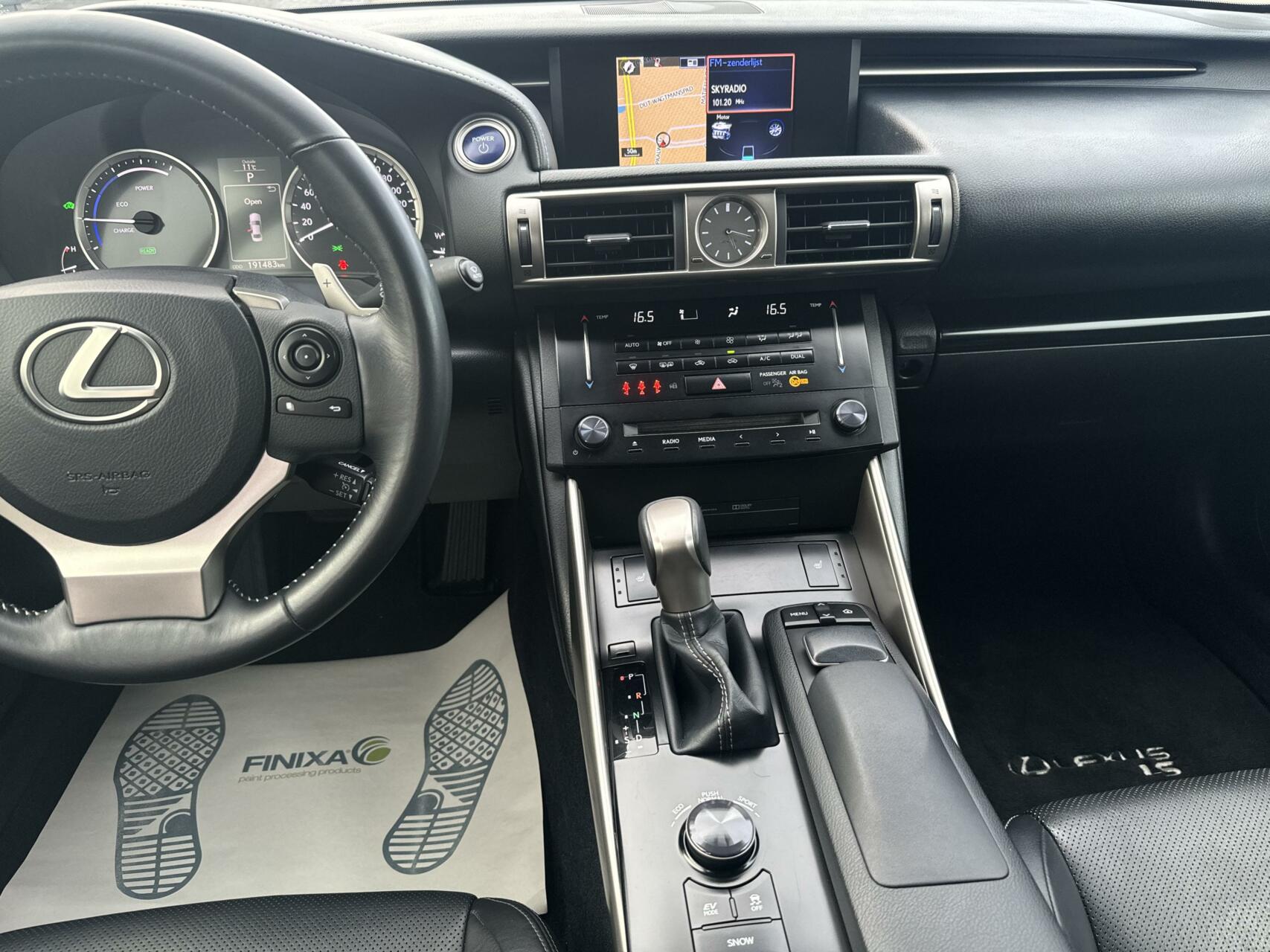 Foto van Lexus Is