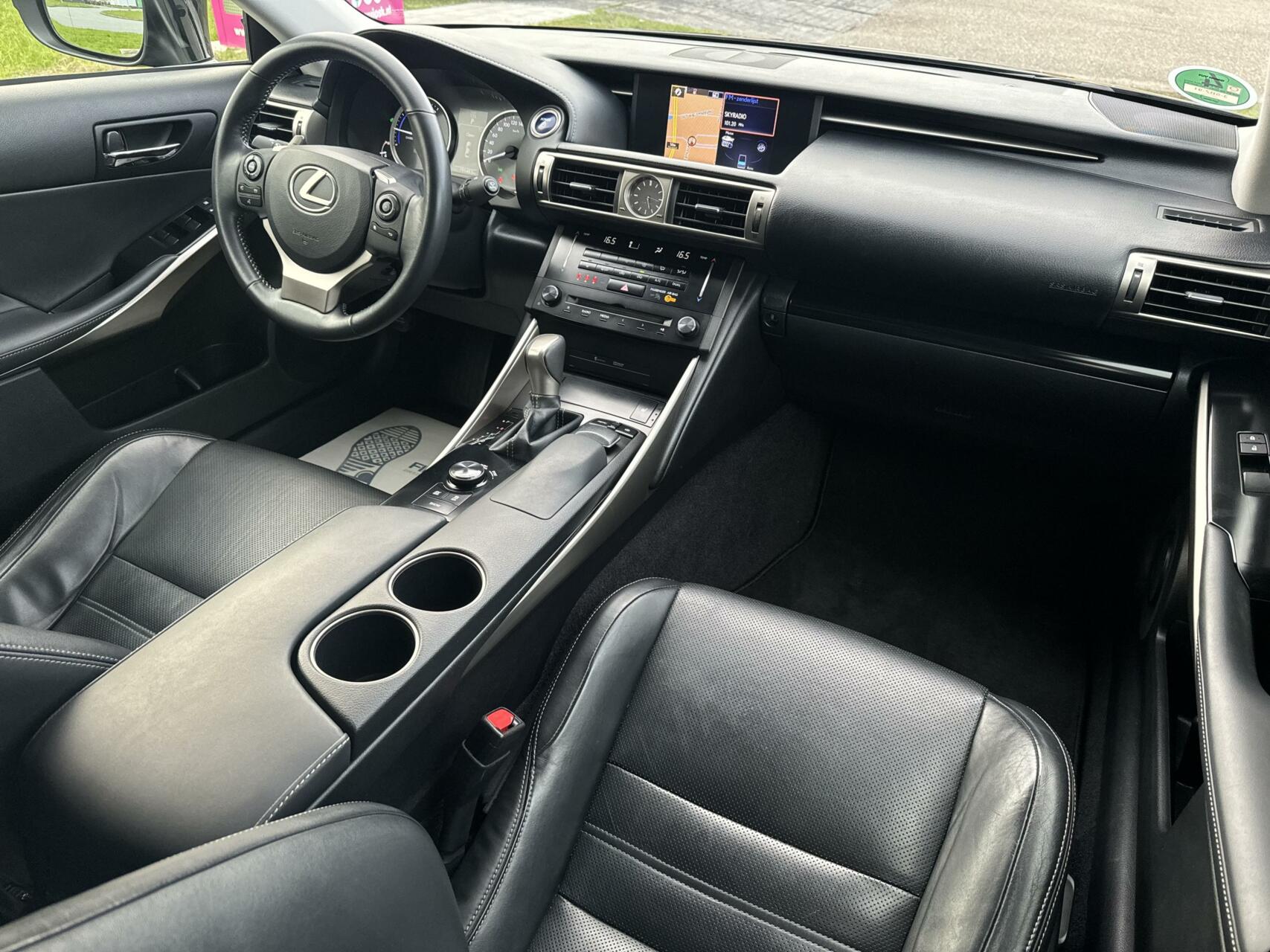 Foto van Lexus Is