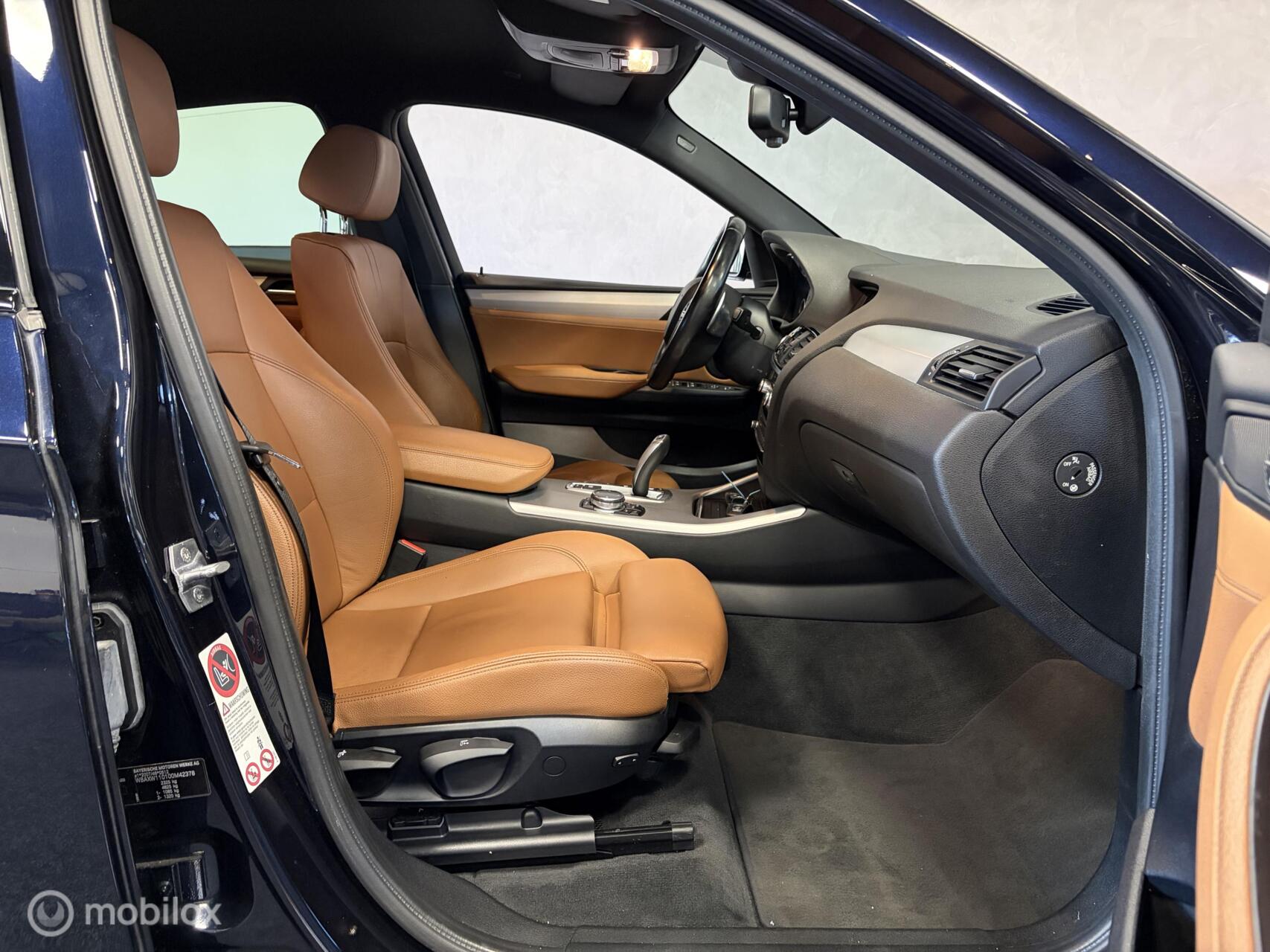 Foto van BMW X4 Xdrive20i