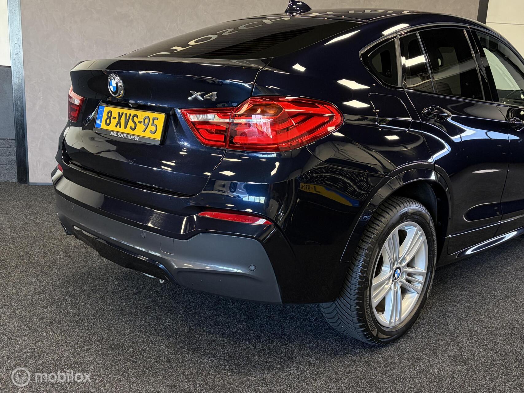 Foto van BMW X4 Xdrive20i