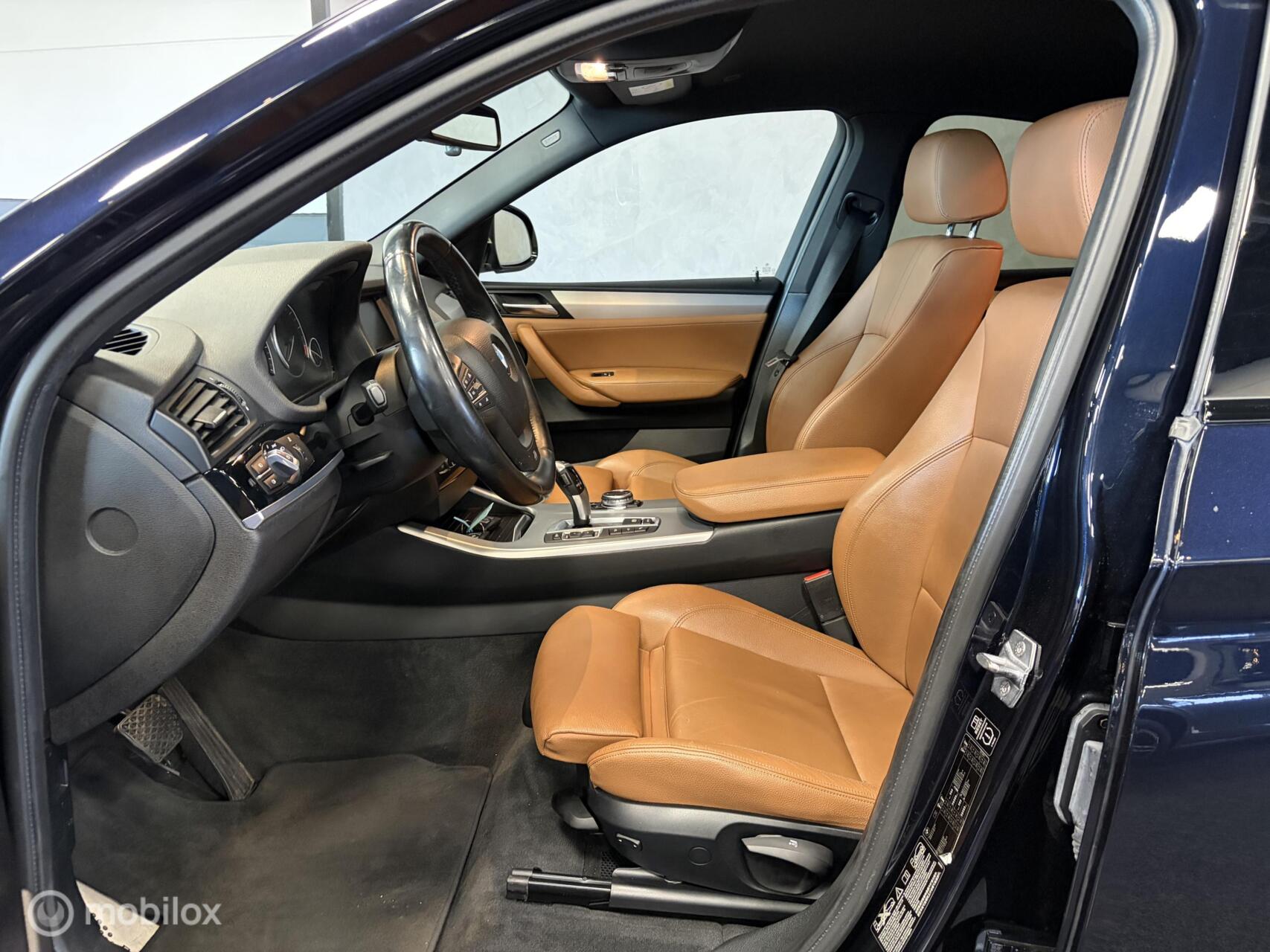 Foto van BMW X4 Xdrive20i