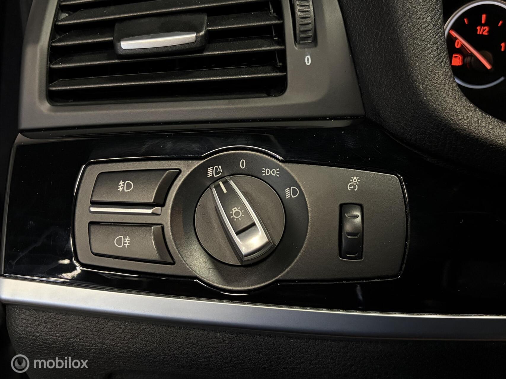 Foto van BMW X4 Xdrive20i