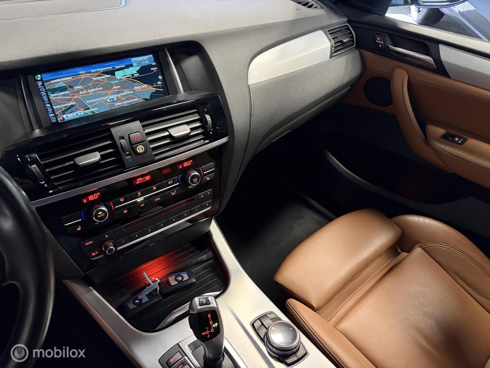 Foto van BMW X4 Xdrive20i