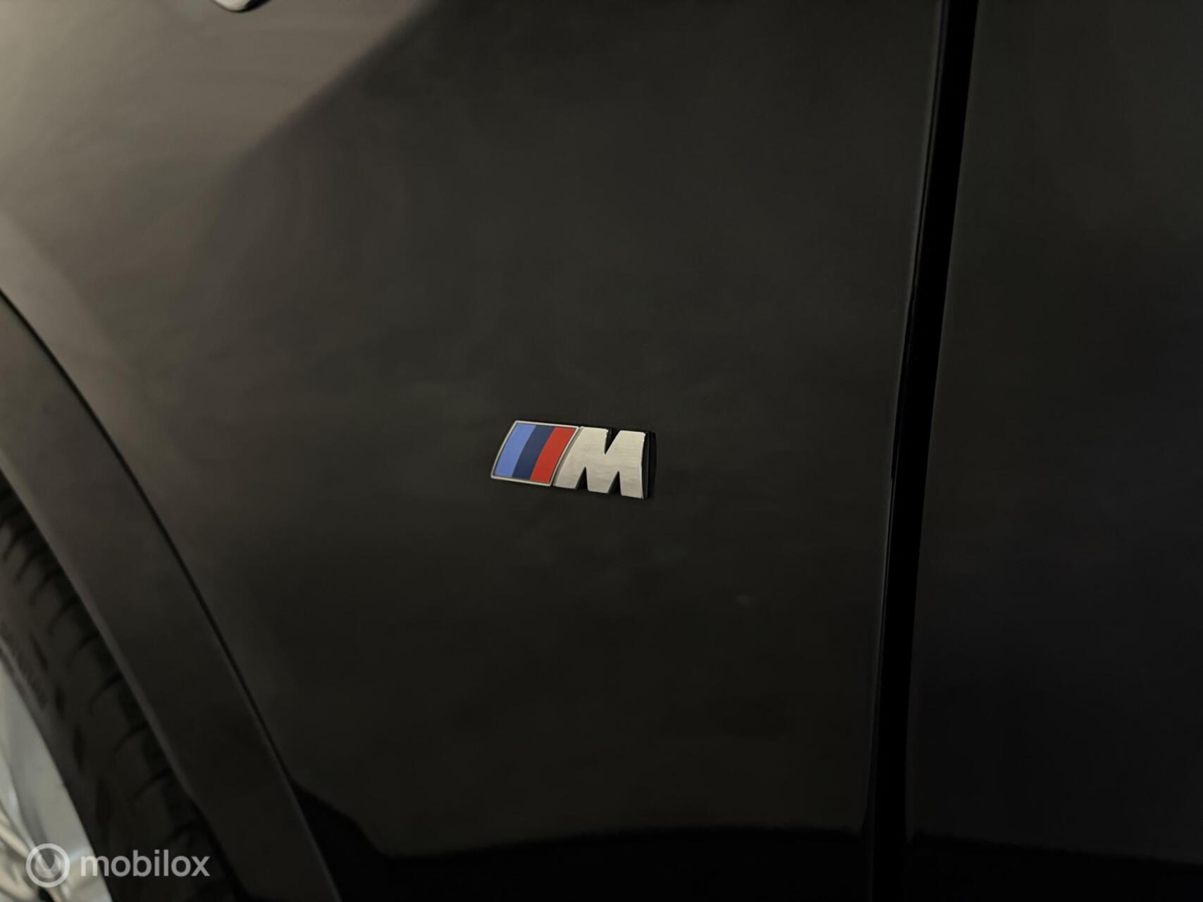 Foto van BMW X4 Xdrive20i