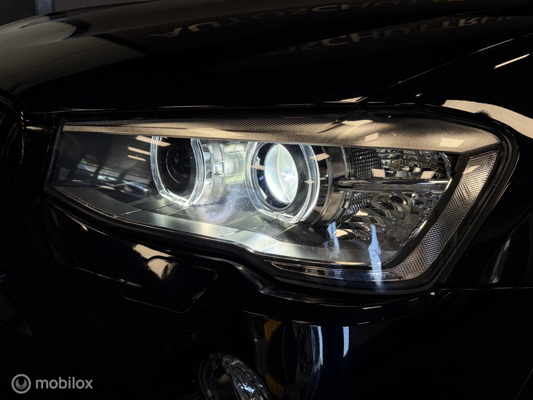 Foto van BMW X4 Xdrive20i