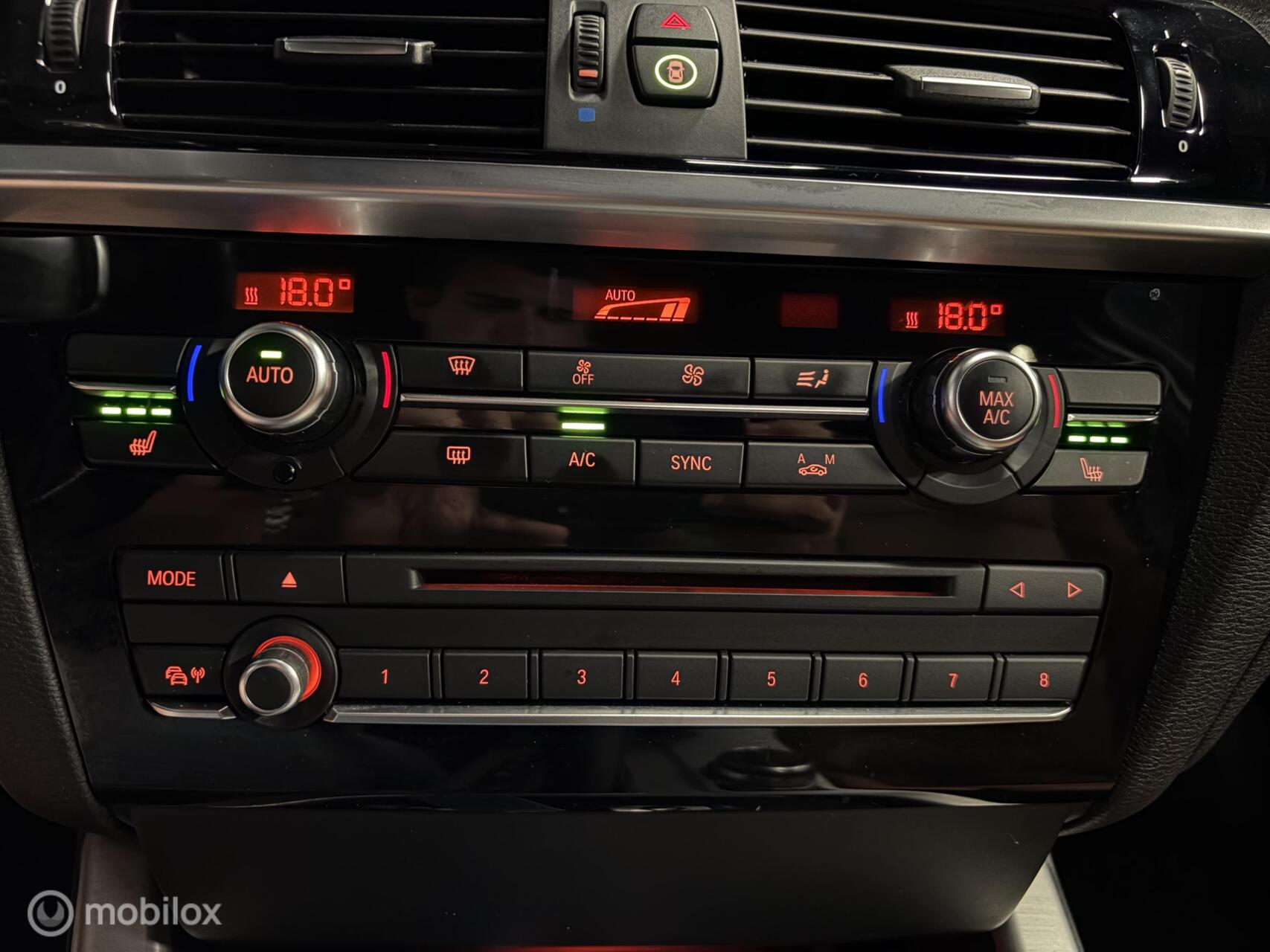 Foto van BMW X4 Xdrive20i