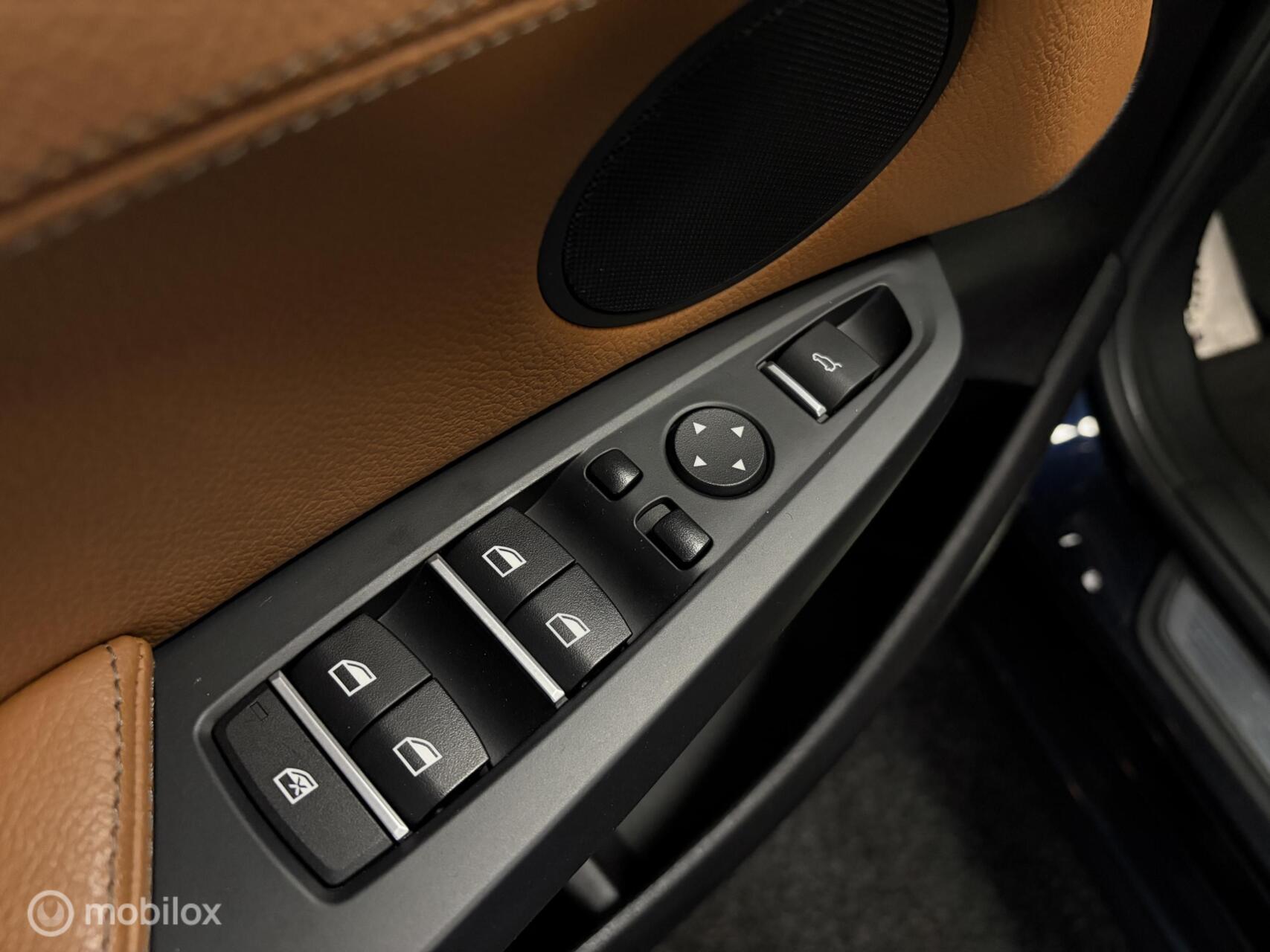 Foto van BMW X4 Xdrive20i