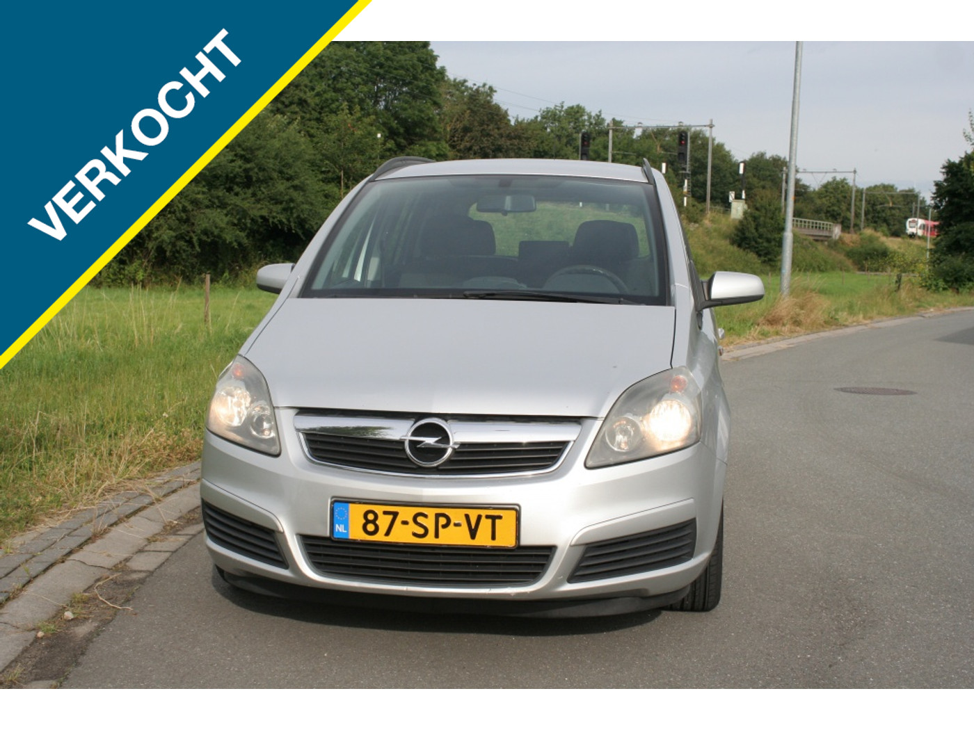 Opel Zafira 1.8 Enjoy 2006 - voorkant