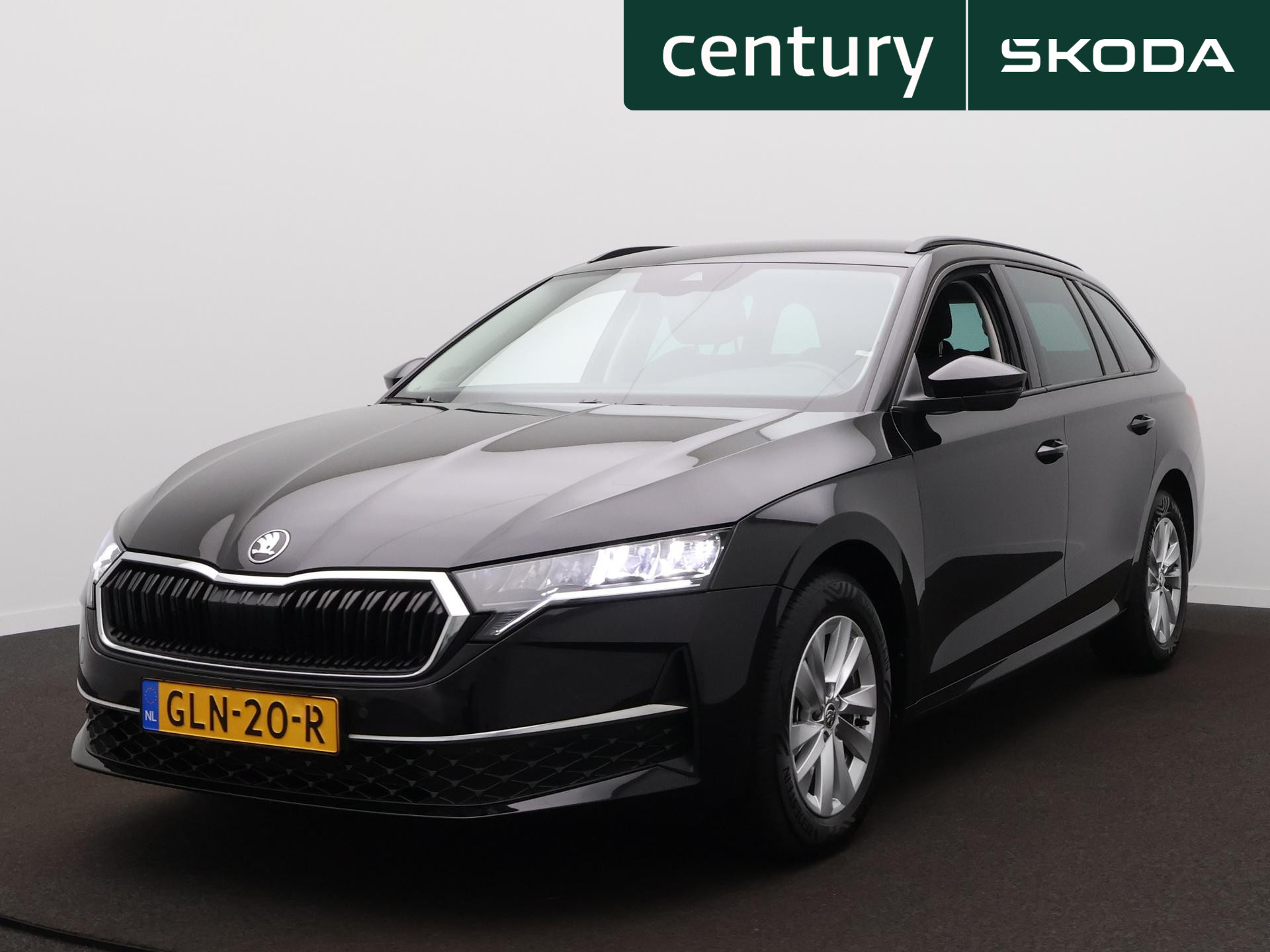 Skoda Octavia 1.5 TSI Business Edition 2024 - voorkant