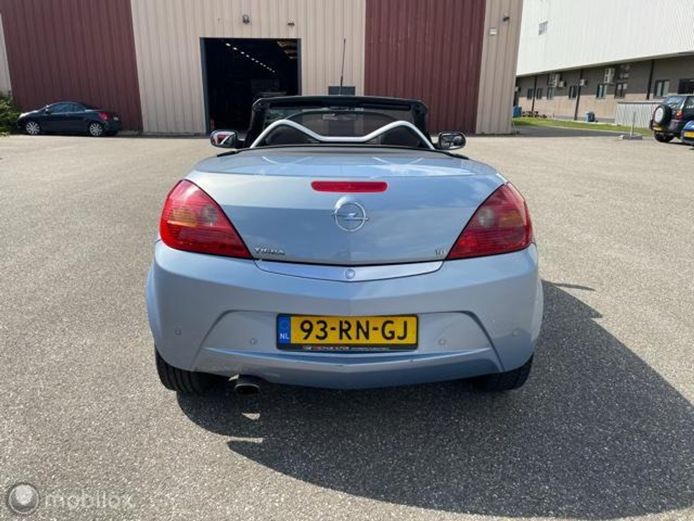 Foto van Opel Tigra Twintop