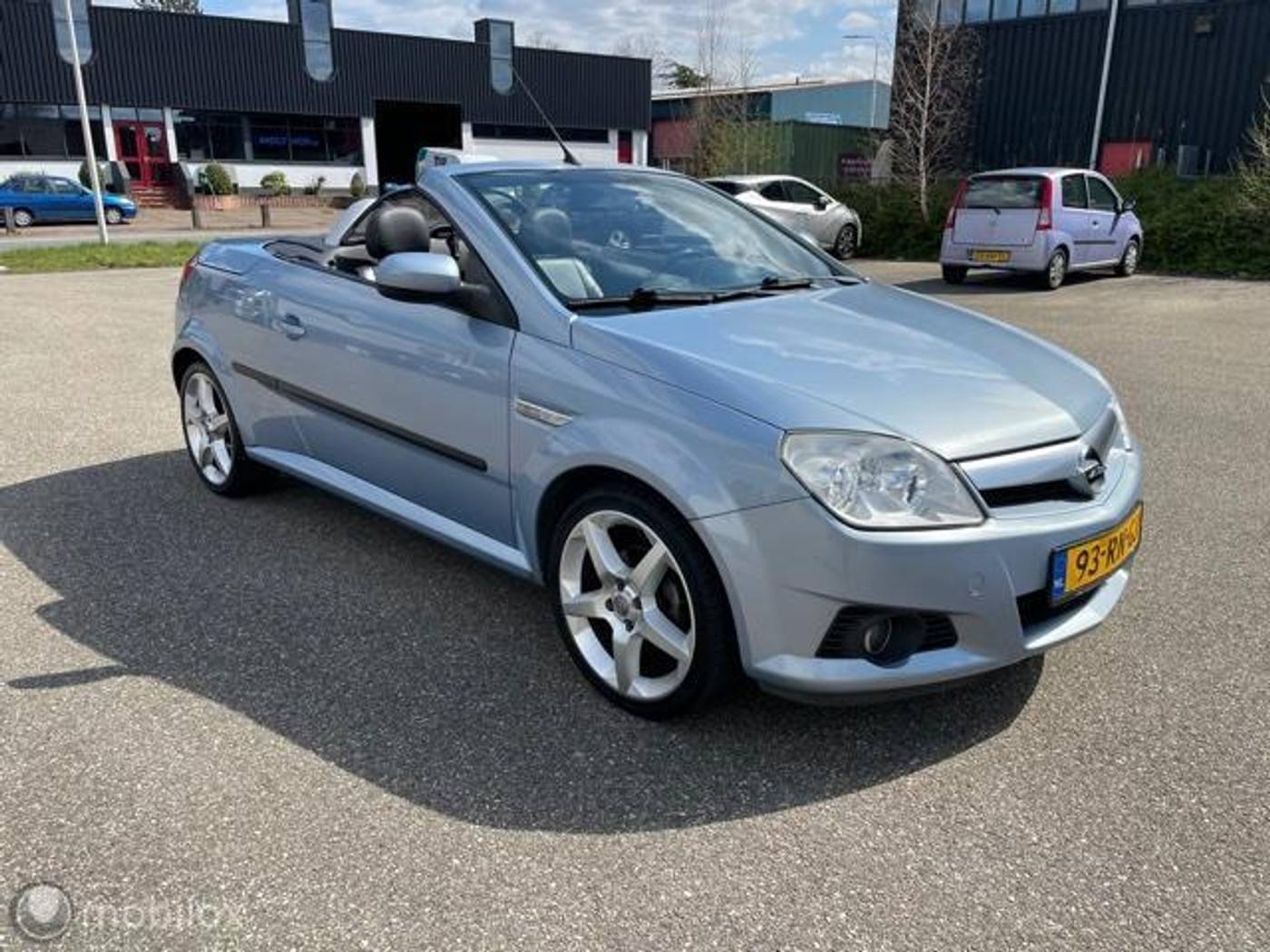Foto van Opel Tigra Twintop