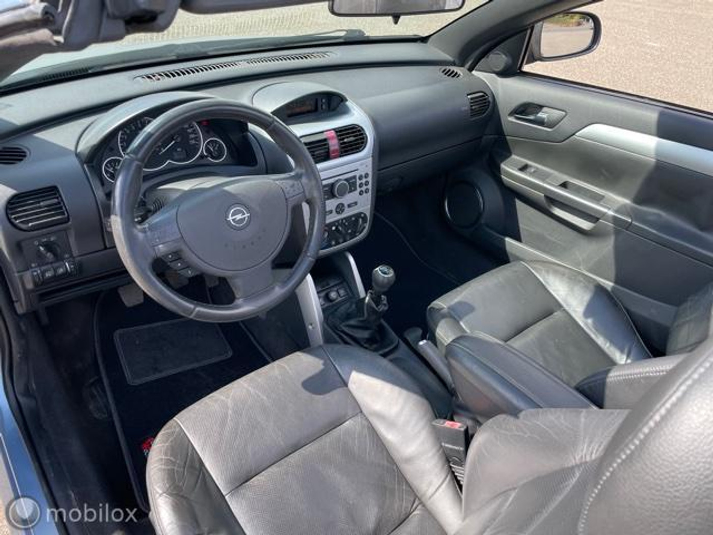 Foto van Opel Tigra Twintop